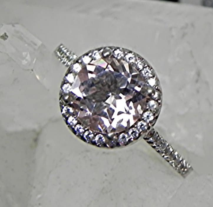 https://i.etsystatic.com/5308472/r/il/995768/758833382/il_fullxfull.758833382_olve.jpg