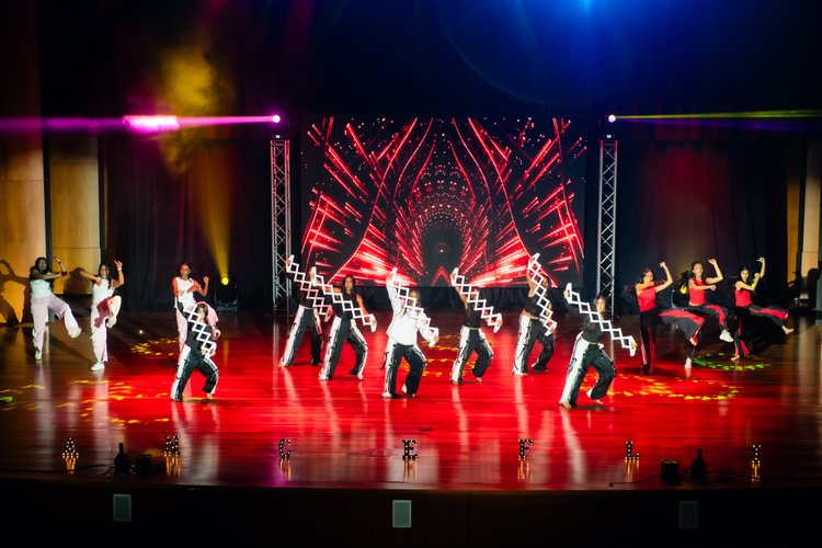 Teens dance class