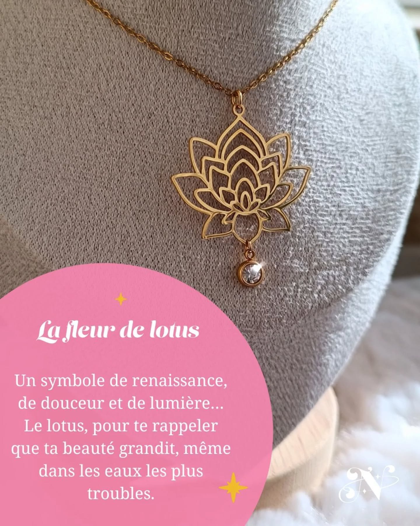 ✨🪷✨
.
.
🩷 Collier disponible sur la boutique en ligne (lien en bio) 
.
.
.
#appelint&eacute;rieur  #retourasoi  #flammeint&eacute;rieure  #reconnexionasoi  #cheminversoi  #&eacute;nergief&eacute;minine  #partageauthentique