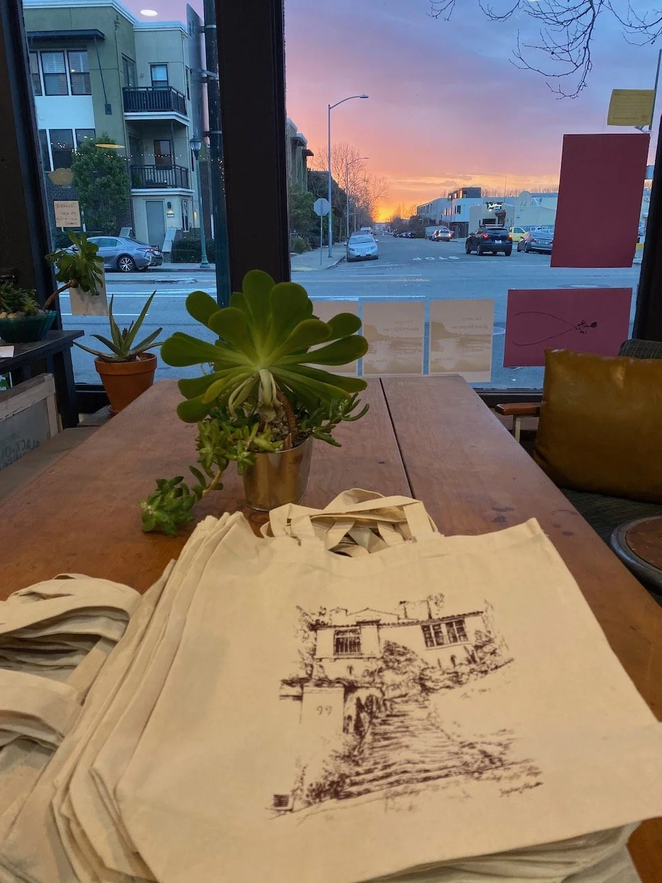 housewarming-tote-sunset.jpeg
