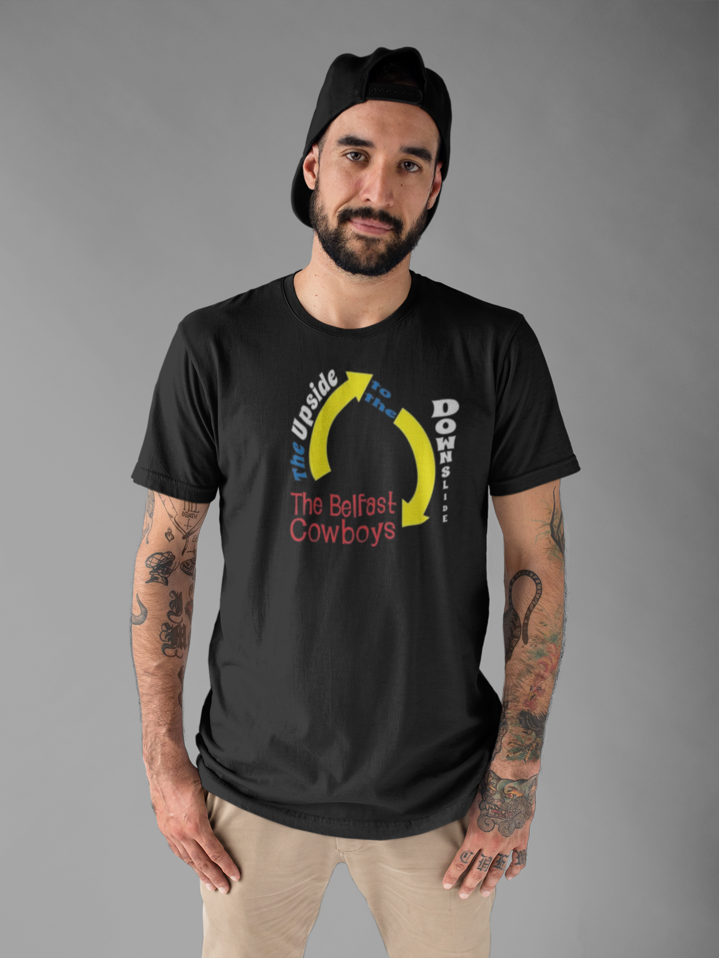 front-shot-of-a-hipster-middle-aged-man-wearing-a-round-neck-t-shirt-mockup-a17015.png