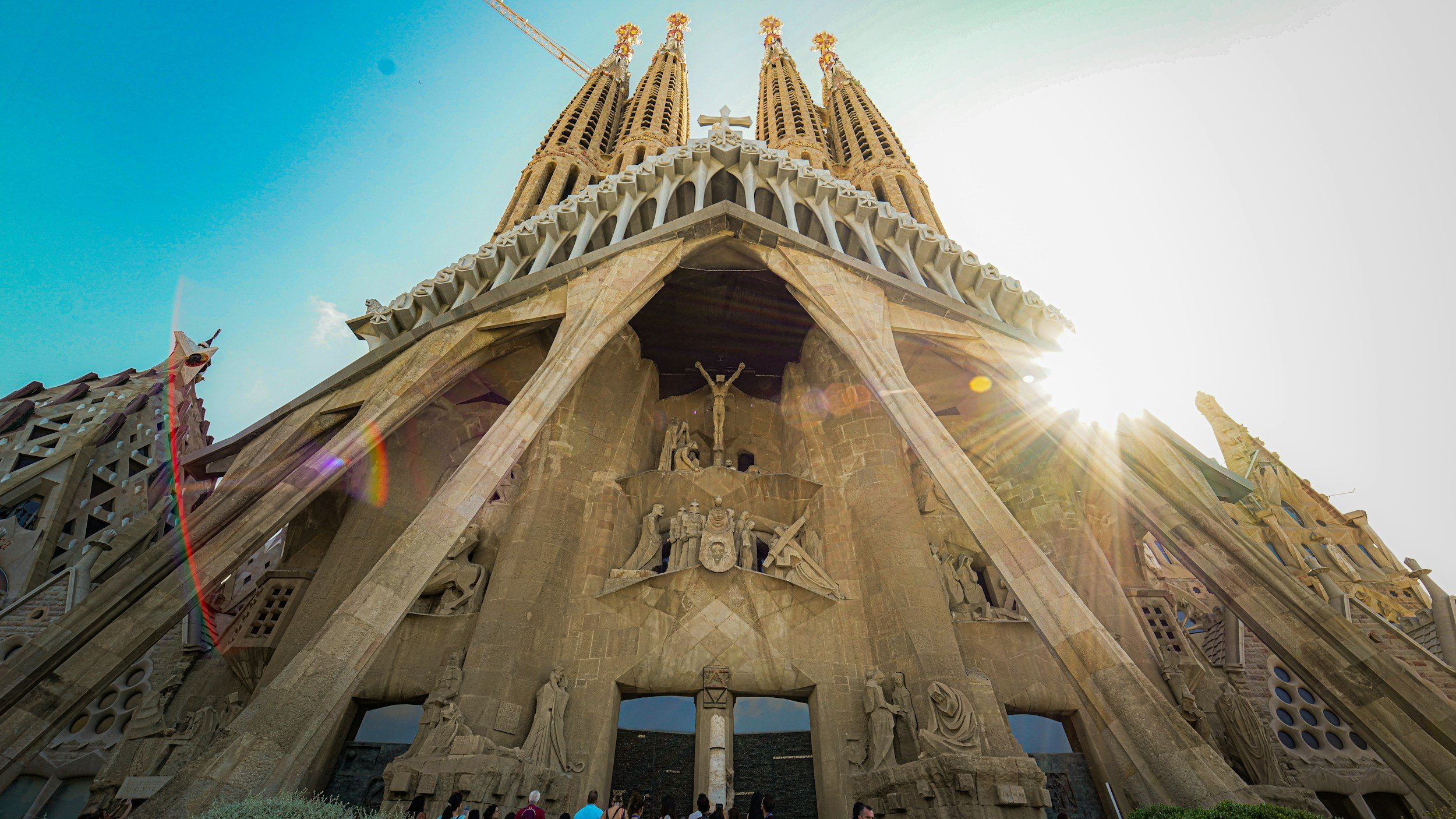 Sagrada Familia Front