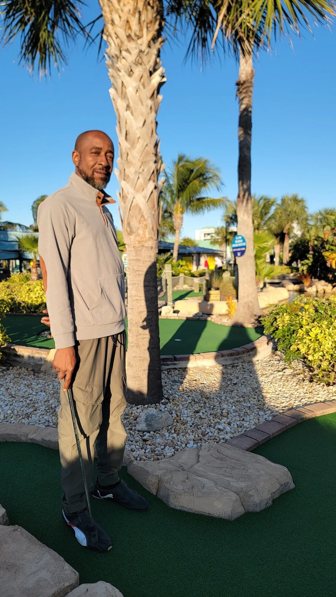 Happy bornday to my hubs. Thanks for giving me all your years ❤️