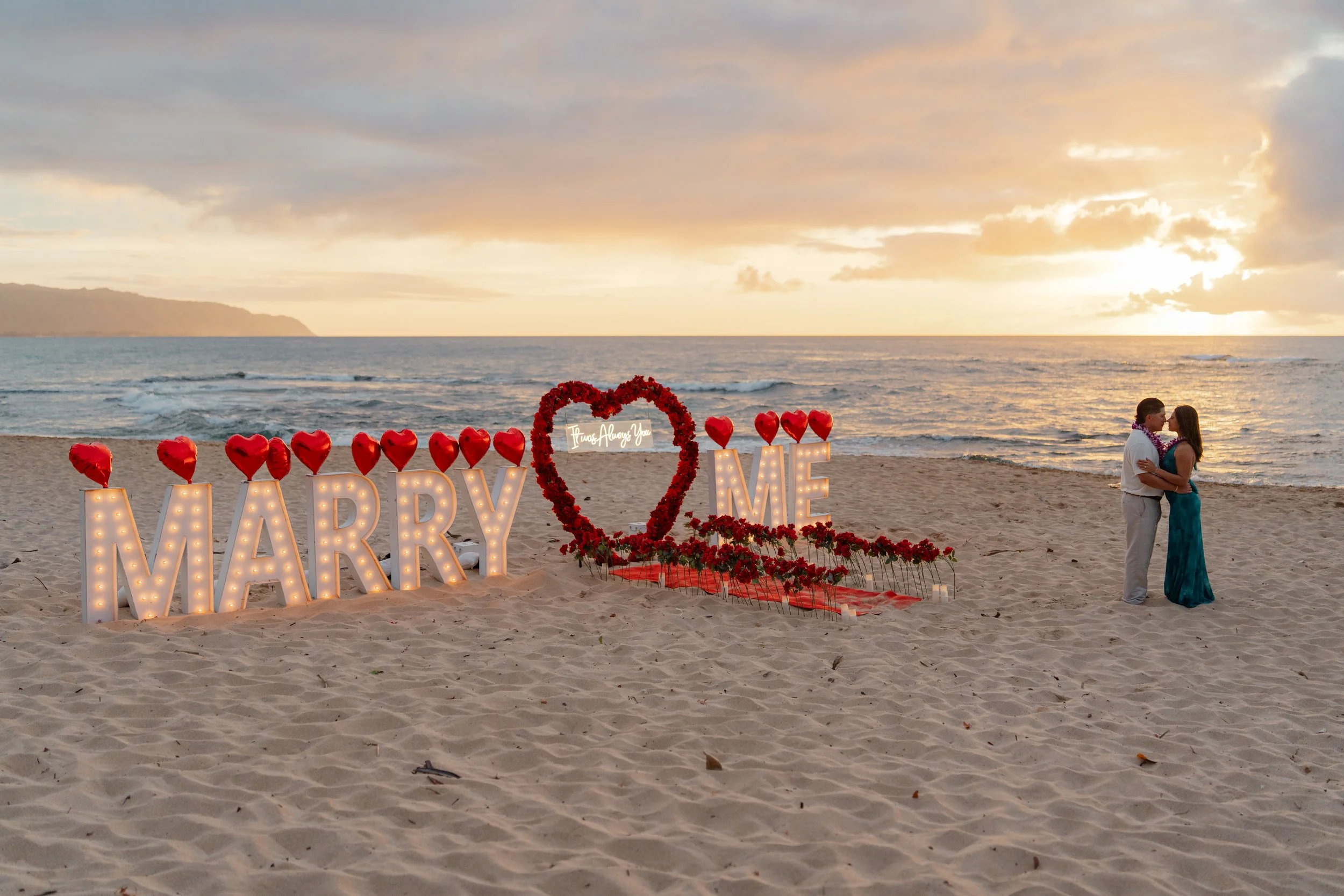 The Oahu Proposal Guide 101: How to Plan the Perfect Hawaii Proposal