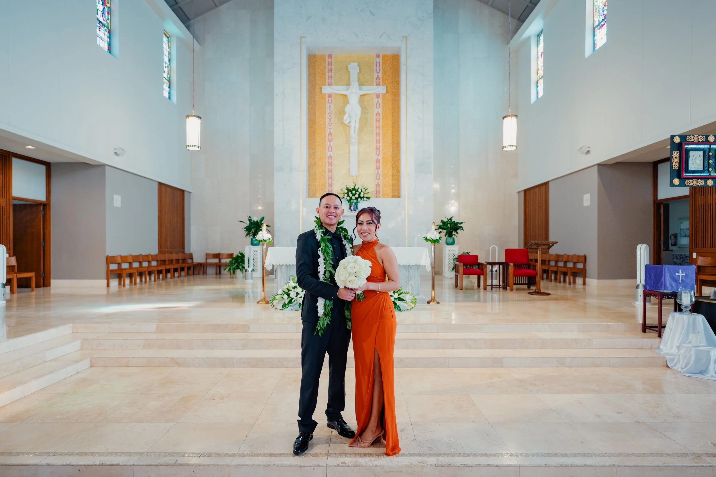 Capturing a Hawaii Wedding From the First Look to the Final Frame