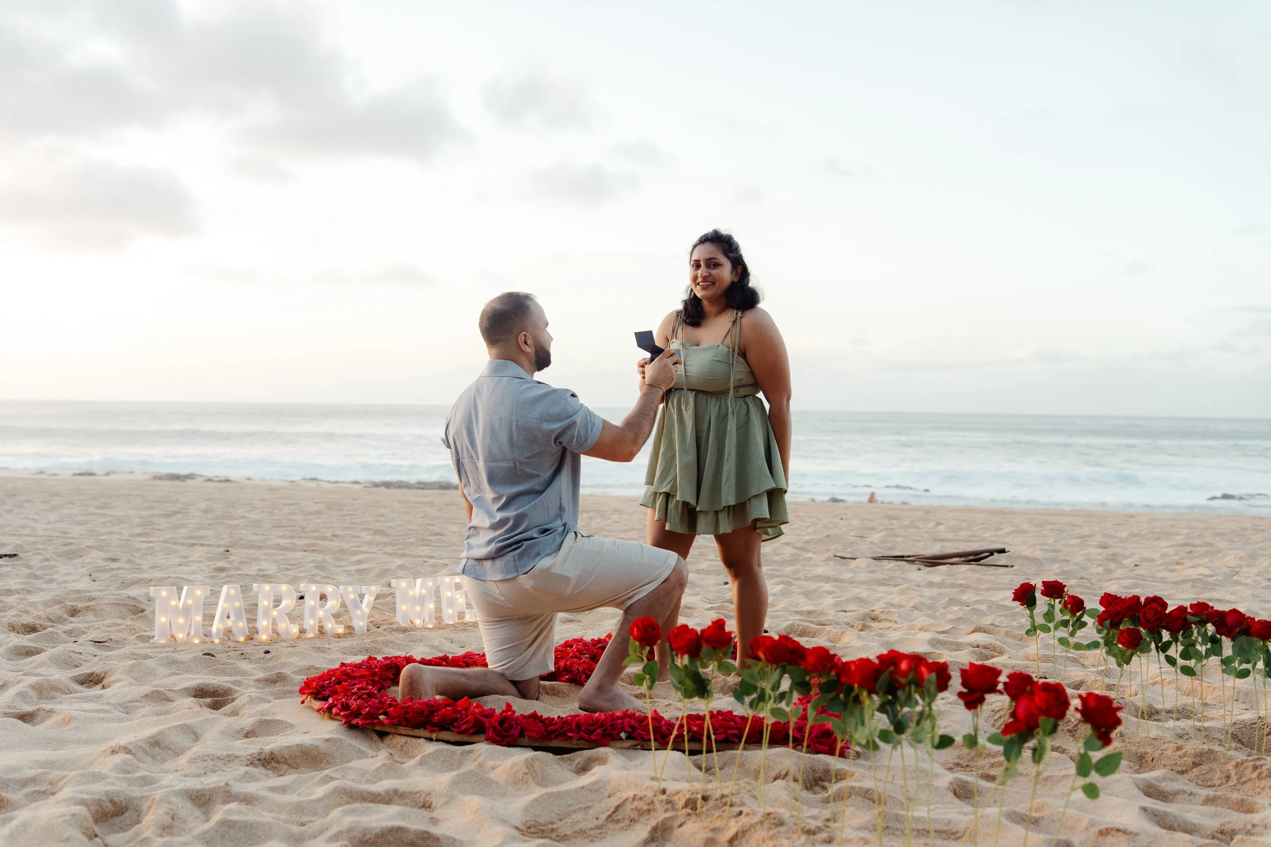 The Ultimate Hawaii Proposal Guide: Creating a Once-in-a-Lifetime Moment in Paradise