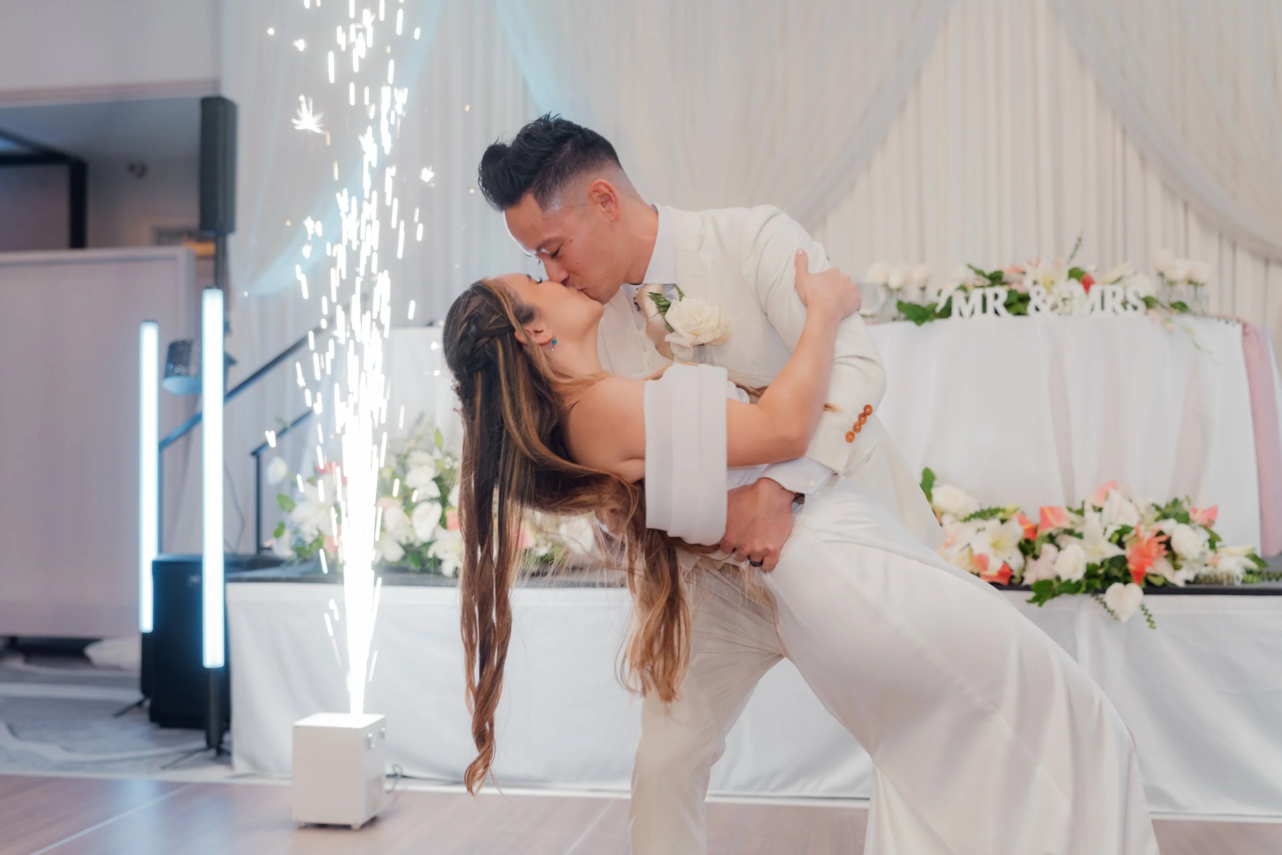 What a Hawaii Wedding Teaches You About Slowing Down and Being Present