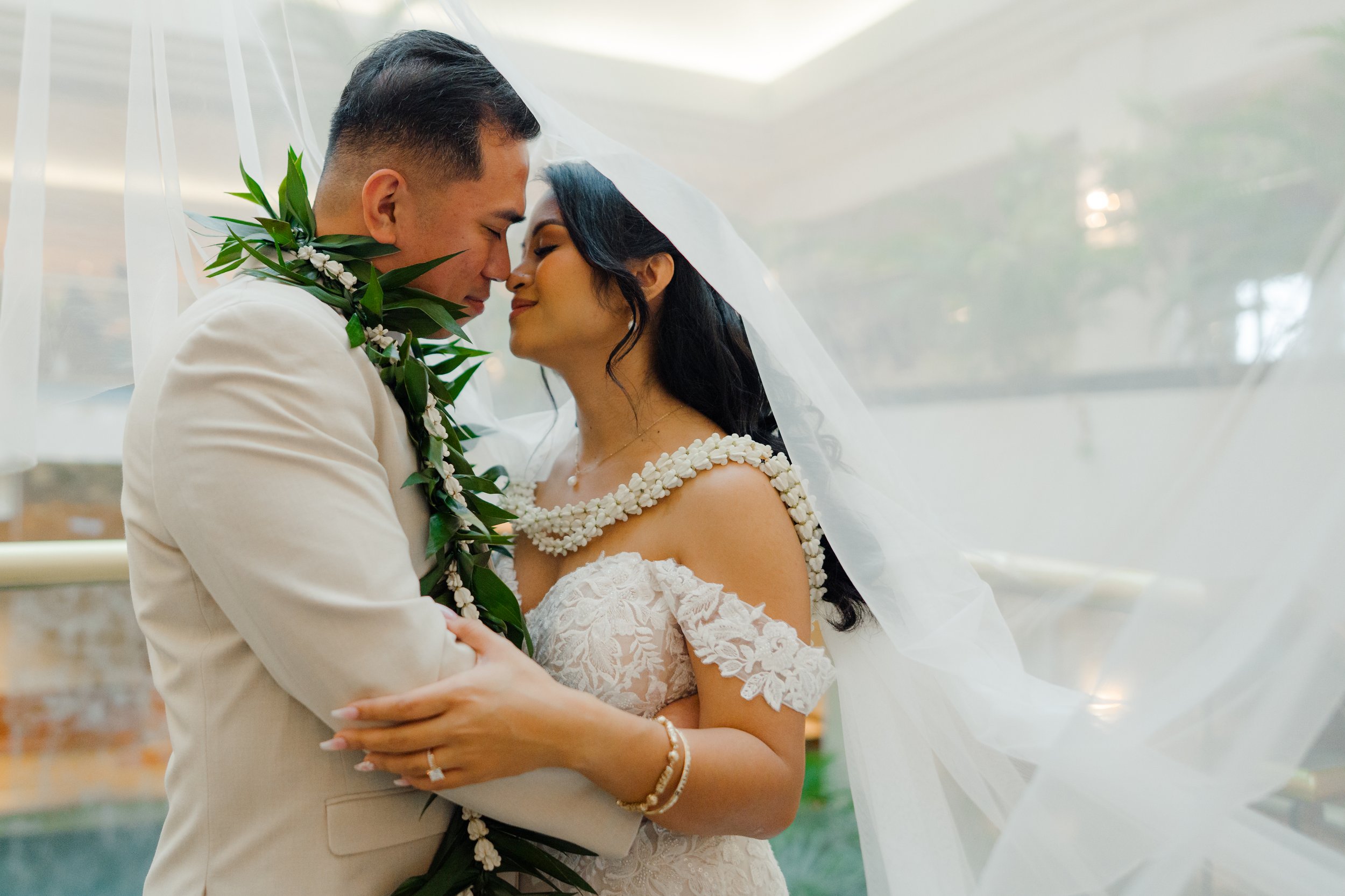 Hawaii Wedding Photography and Videography Guide for a Perfect Wedding Day Experience