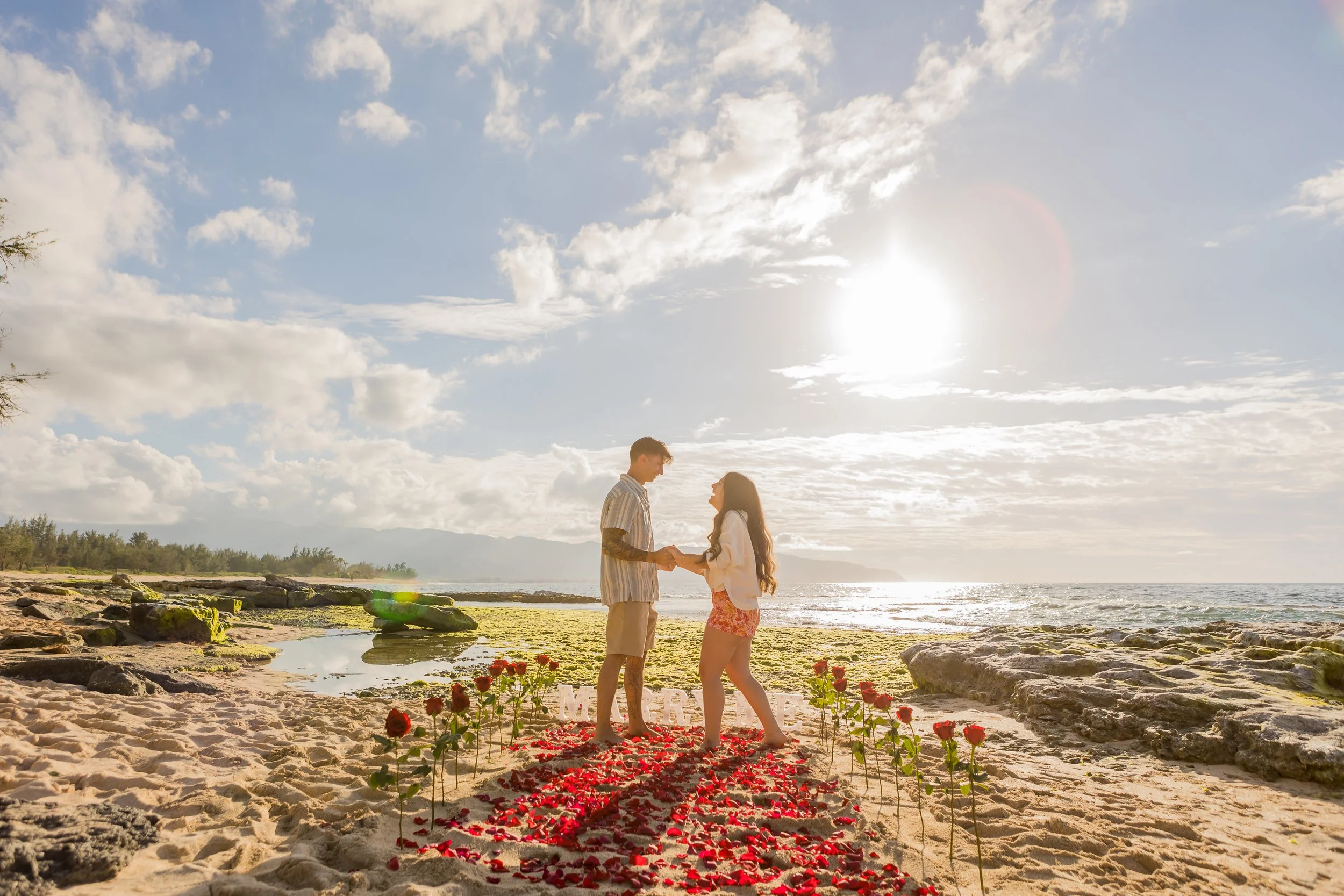 Engagement Photos in Hawaii: A Perfect Way to Celebrate Your Love Story