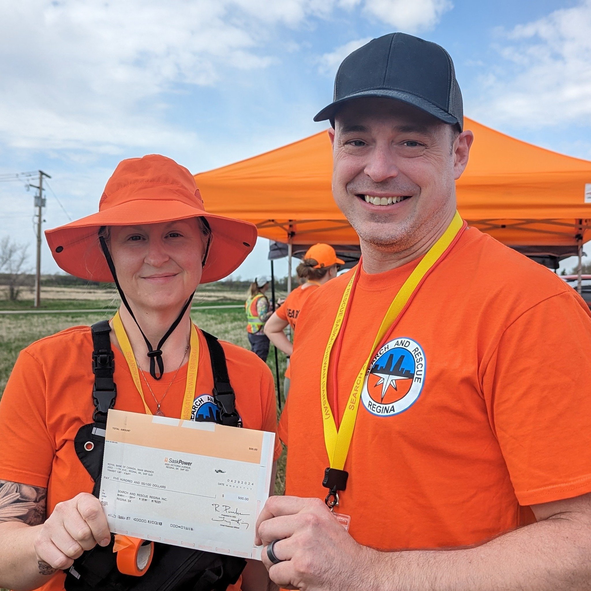 @saskpower employee Andy Crooks volunteered over 50 hours for Search and Rescue Regina Inc. and received $500.00 from SaskPower to present to this organization. SaskPower's Employee Volunteer Program rewards employees volunteering in their communitie