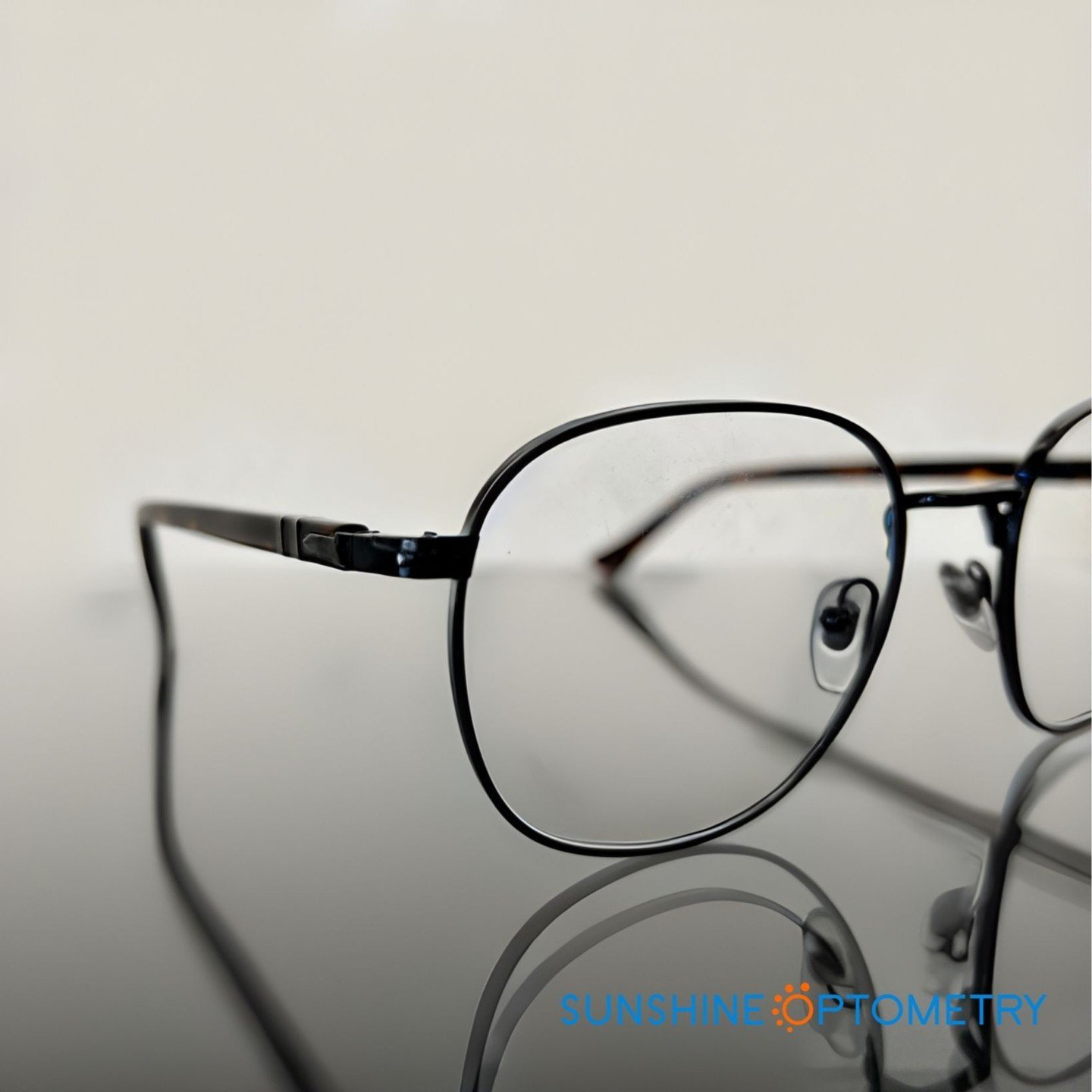 Experience the simplicity of Persol.🤓 Classic, yet chic. #Persol #Simplicity #ClassicStyle #Chic #EyeWear #sunshineoptometry #scv #castaic #canyoncountryca #canyoncountry #newhallca #newhall #WestRanch #ValenciaCA #stevensonranch #saugus #santaclari