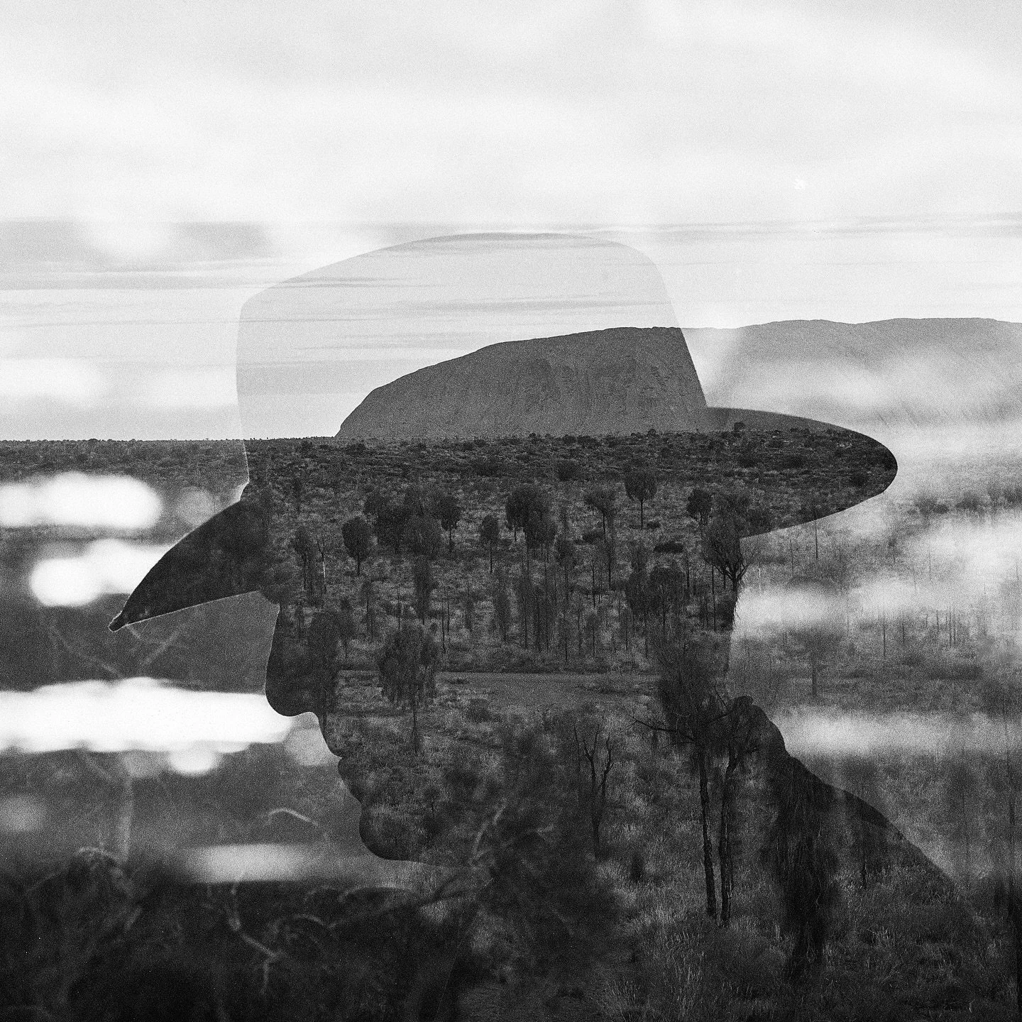 twilight cowboy 

📷 Mamiya 645 1000S
🎞️ Ilford XP2 Super 400
🧪 Dev &amp; scan @yourlocalfilmlab

#ilford #ilfordfilm #ilfordphoto #ilfordxp2