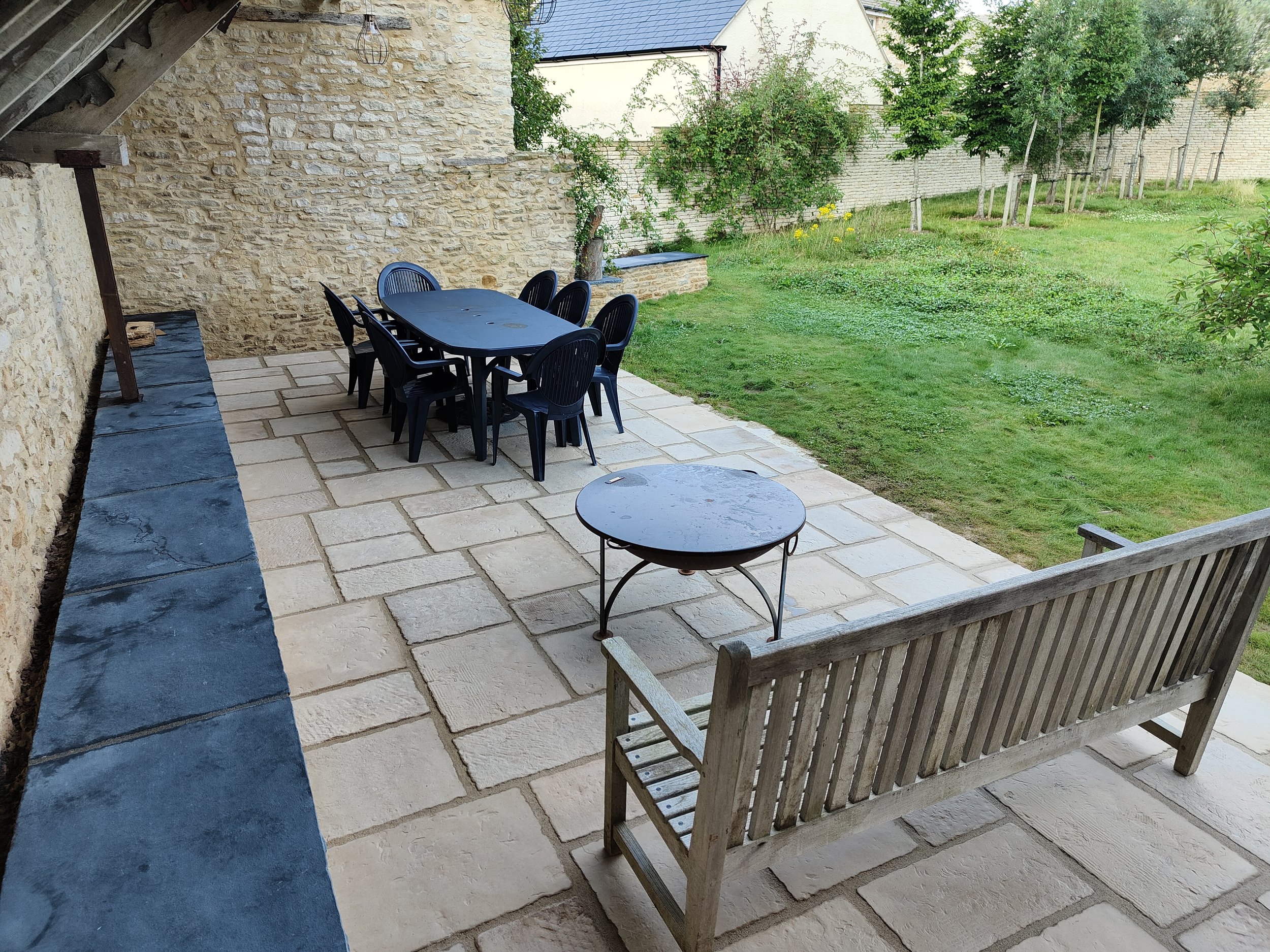 Nailsworth Outdoor Room