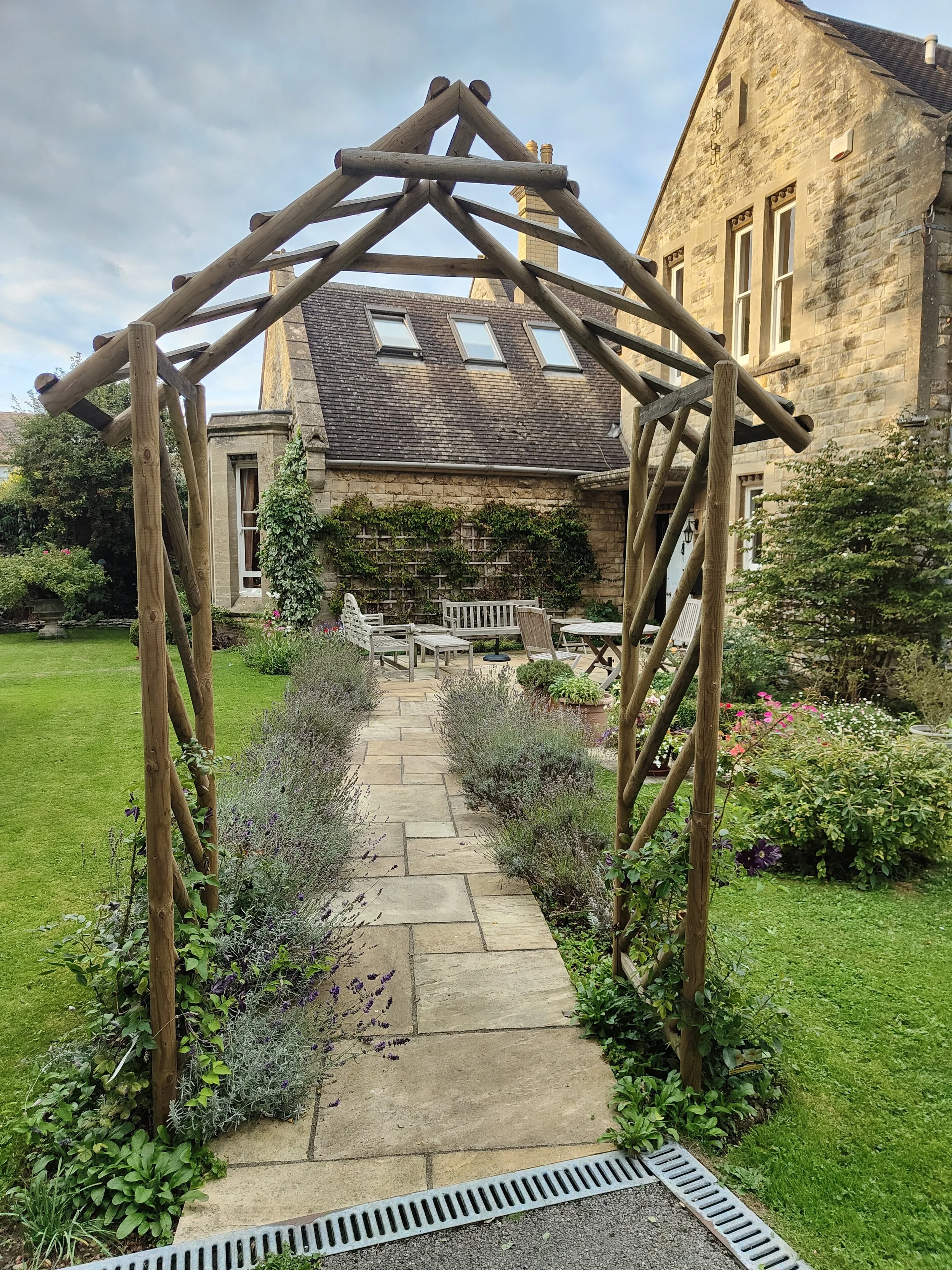 Woodchester Rustic Arch