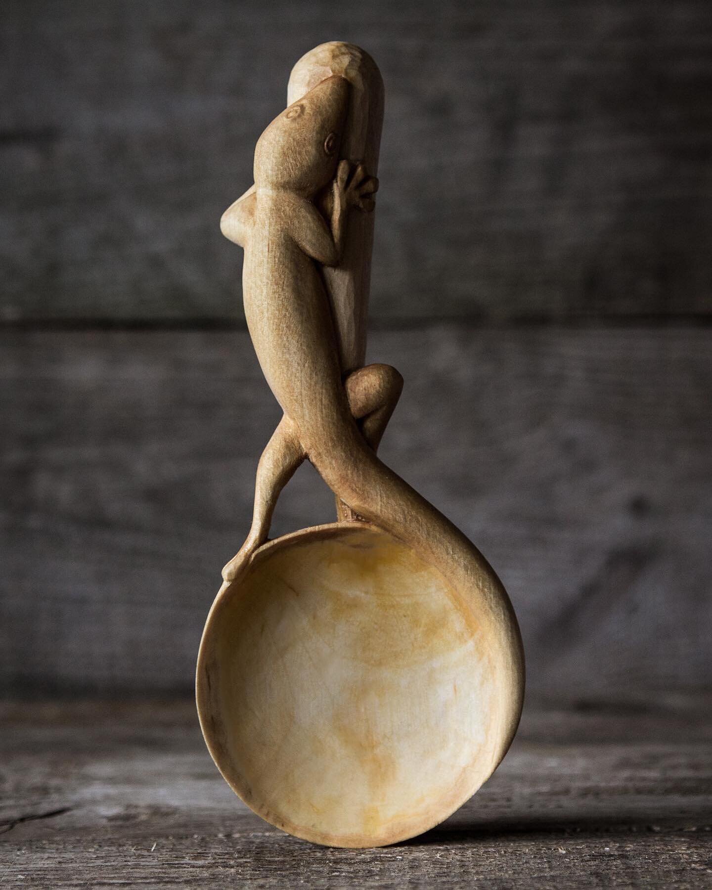 Even back in 2016 when I carved this Lizard spoon I wasn&rsquo;t happy with it&hellip; I was embarrassed by how cartoonish it looked. But these days, whenever I see a picture of it, it makes me laugh because it looks so much like the little Lizard is