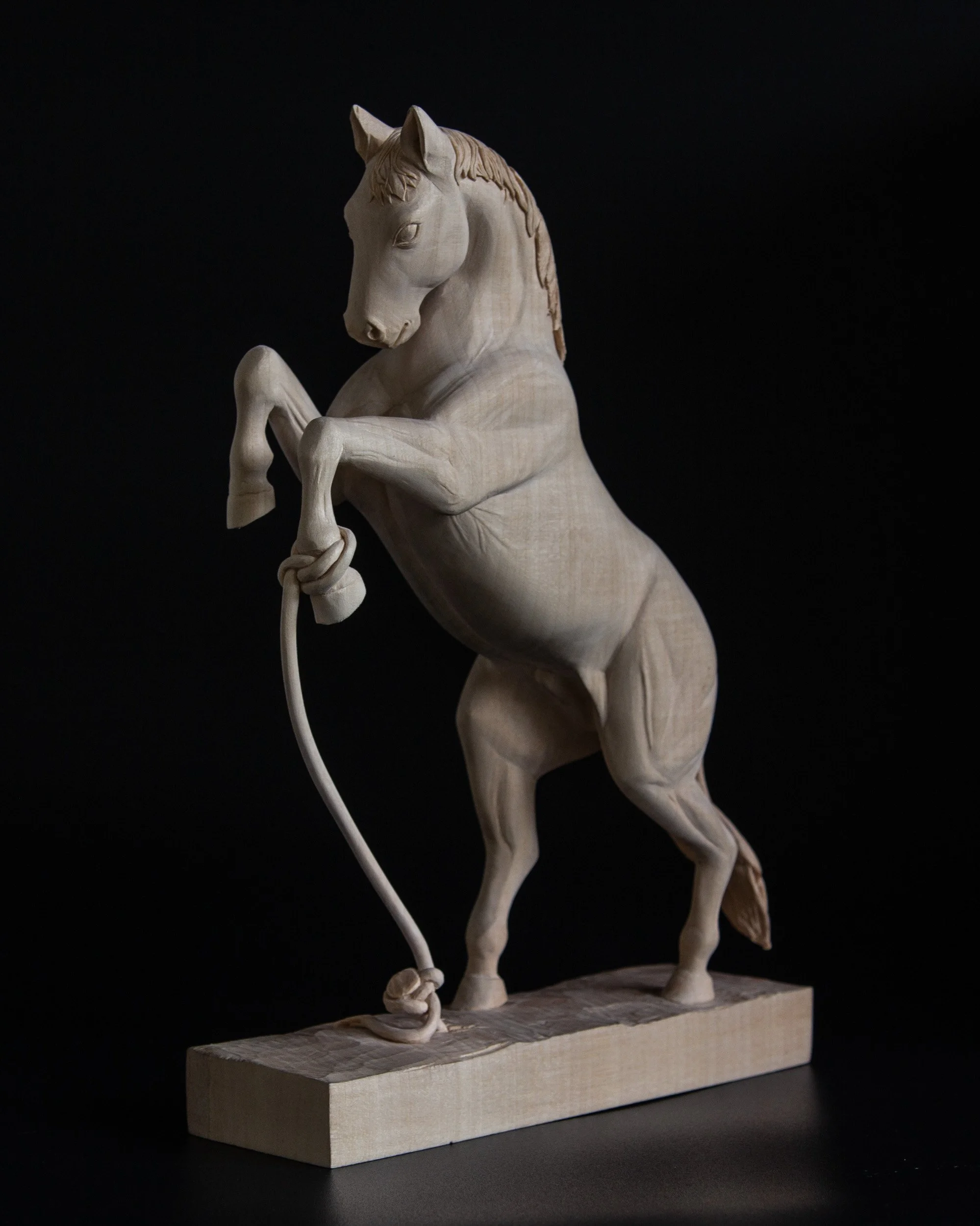 ‘Poseidon’ 
Lime Wood 
Dimensions: 27cm / 18cm