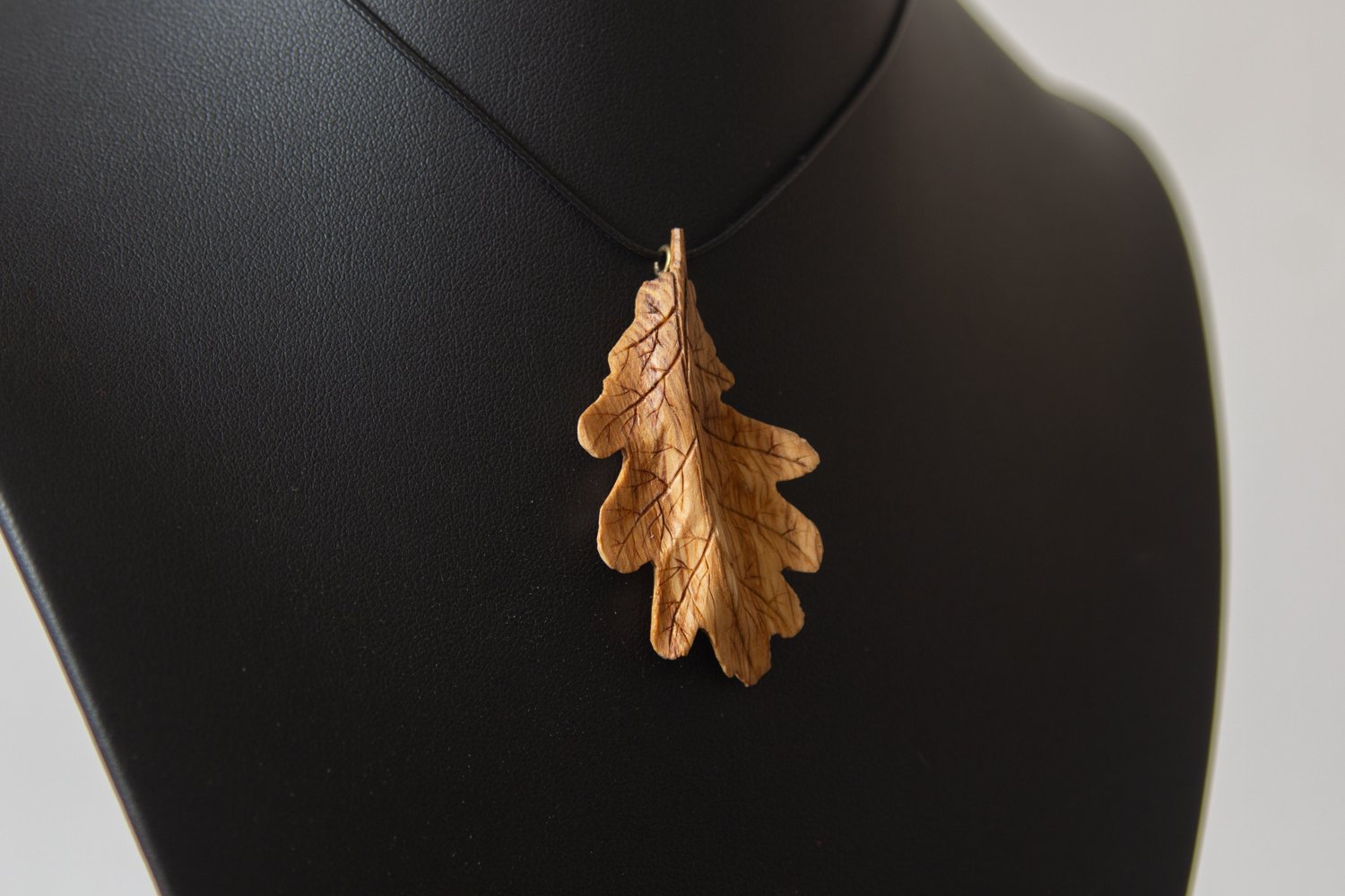 Giles-Newman-Jewellery-3-2.jpg