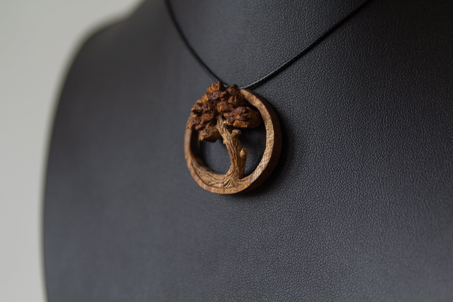 Giles-Newman-Jewellery-8.jpg