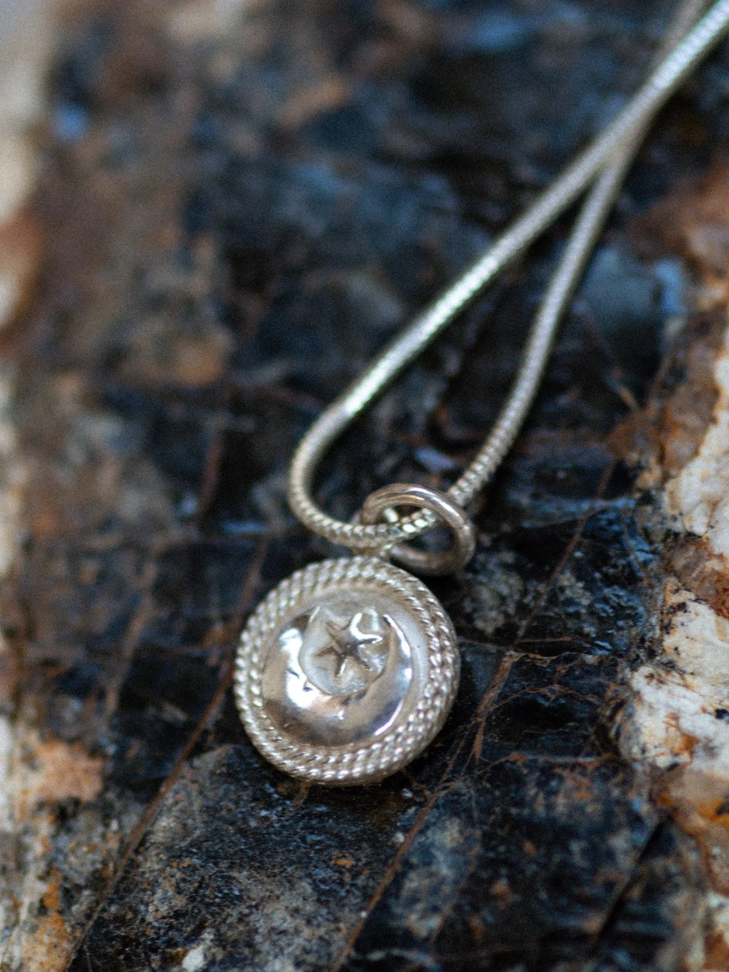 In the salt-tongued breath of the Indian Ocean, where wind and tide have woven histories into every bow and stern, there lives an amulet shaped by mariners and memory, the Dhow&rsquo;s Eye pendant.

The Dhow&rsquo;s Eye is more than ornament; it is a