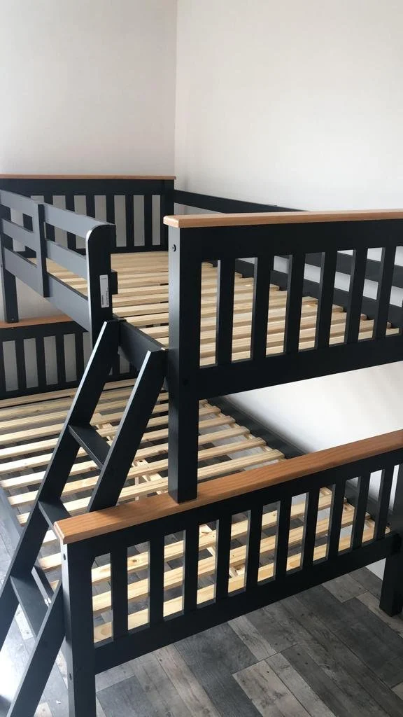 bed 2.JPG