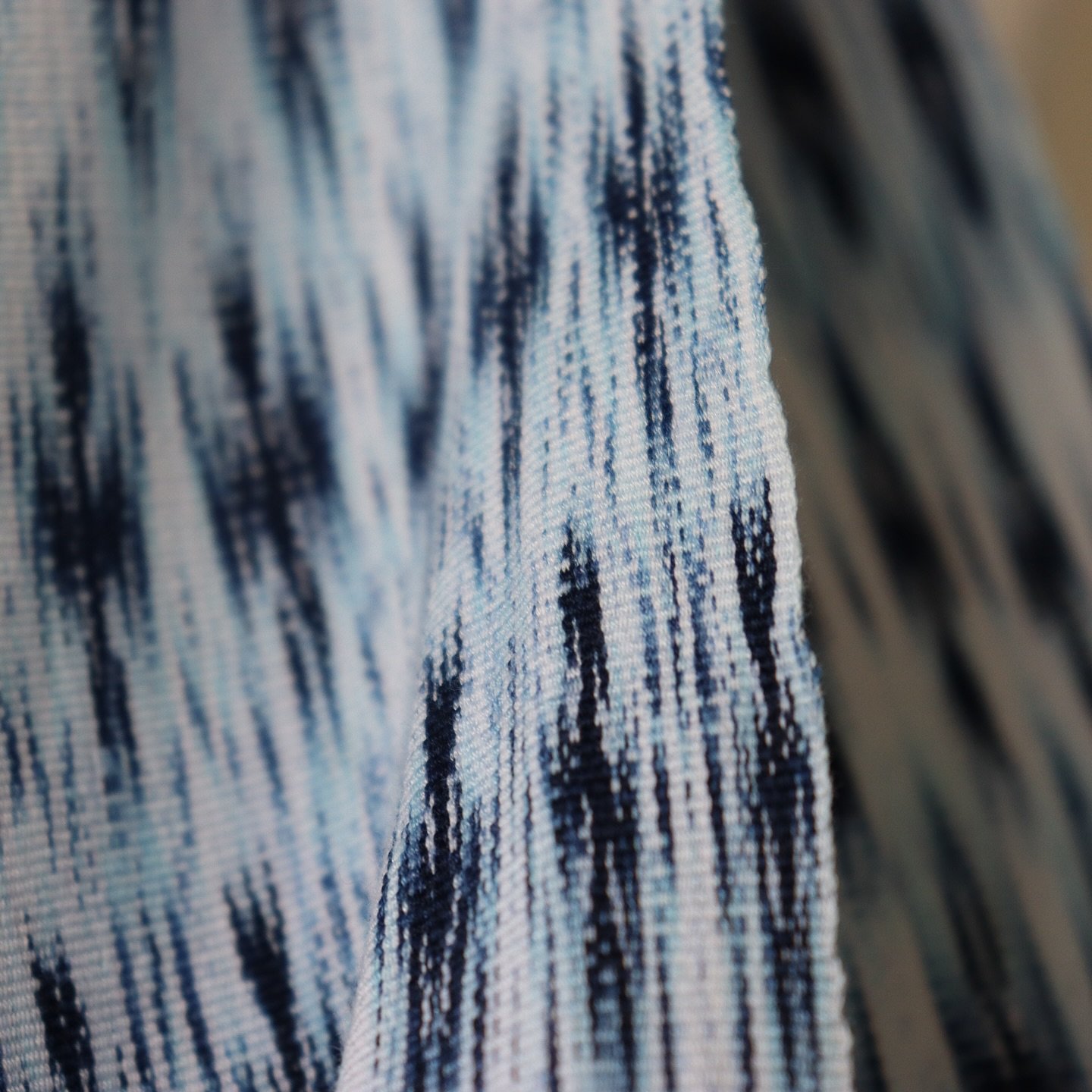 #handweaved #tyedyedress by @panontacabambino in #tacabamba 
Available till 13.07.2024 on @catawiki