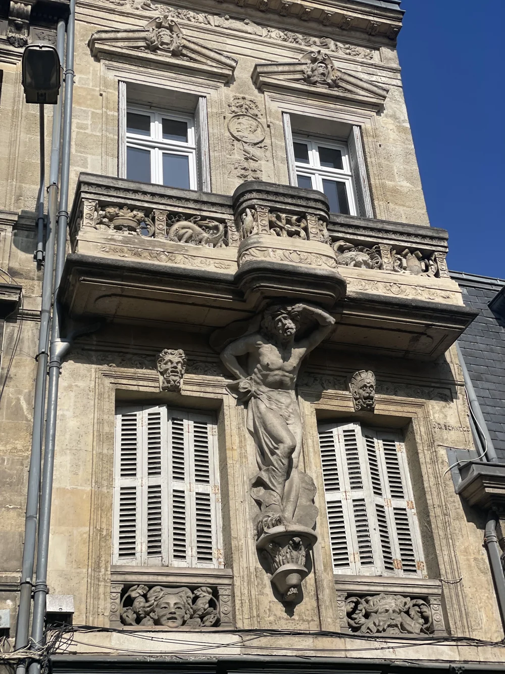 My fave Mascaron - so drama