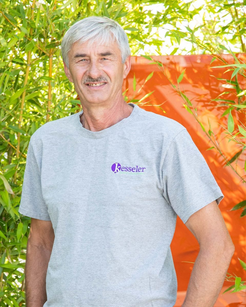 Vladimir Schneider