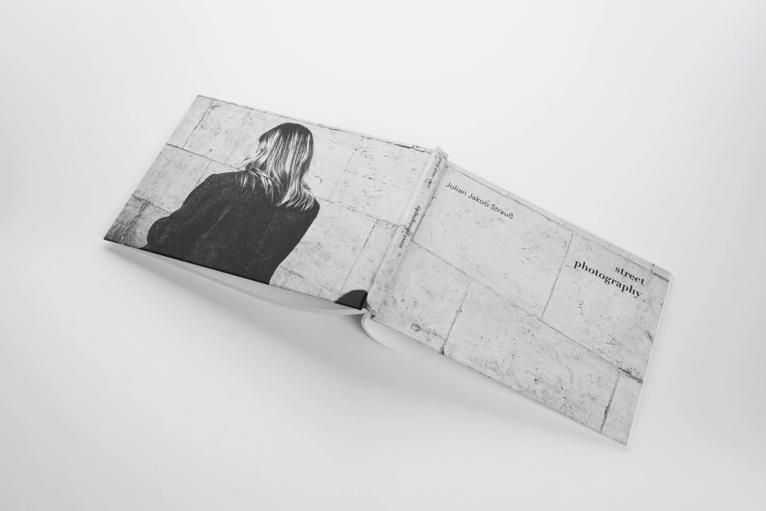Julian Jakob Strauß – Bildband Street Photography, 2026
