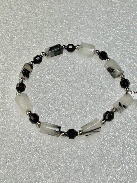 QUARTZ TOURMALINE BEVERLY