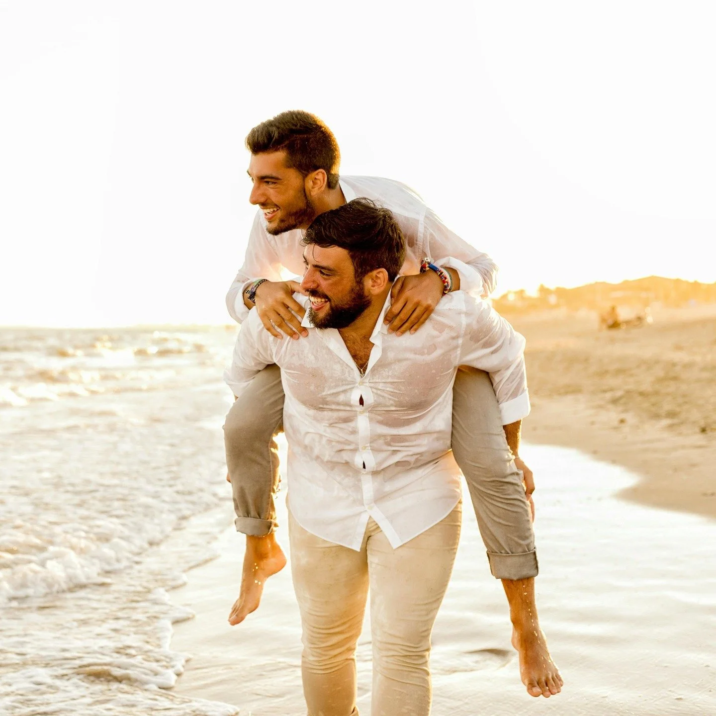 Golden sand, turquoise water, and the love of my life by my side. 🌊🏳️&zwj;🌈🌺☀️

There's something magical about Fiji, the way the sun melts into the ocean, the way the waves whisper stories of faraway places. But the real magic? Holding your hand
