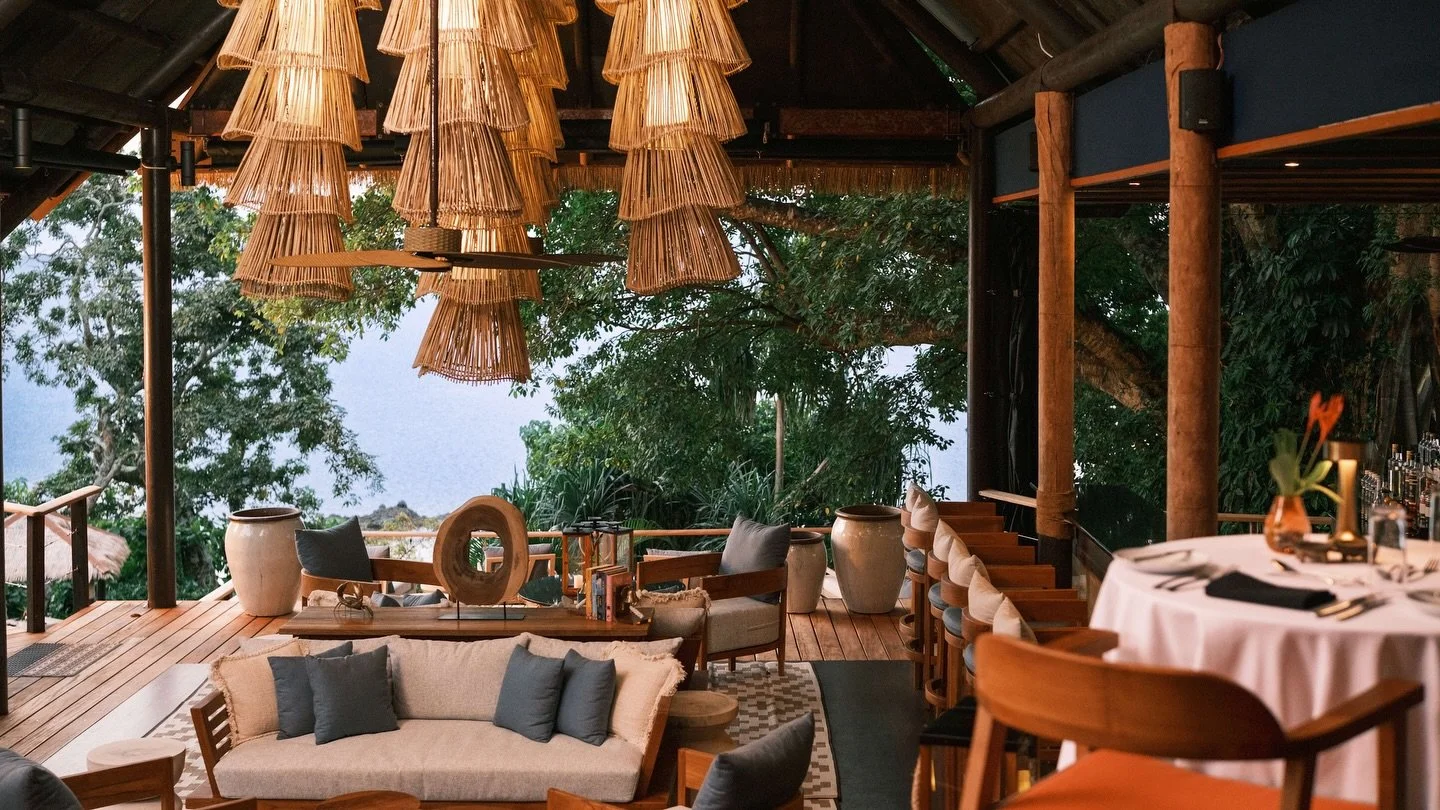 Royal Davui Island Resort in Fiji is gay-owned, luxury adults-only boutique resort, often featured in Cond&eacute; Nast Traveler Readers&rsquo; Choice Awards, located in Fiji&rsquo;s Beqa Lagoon. Known for its intimate setting, offering 16 private vi