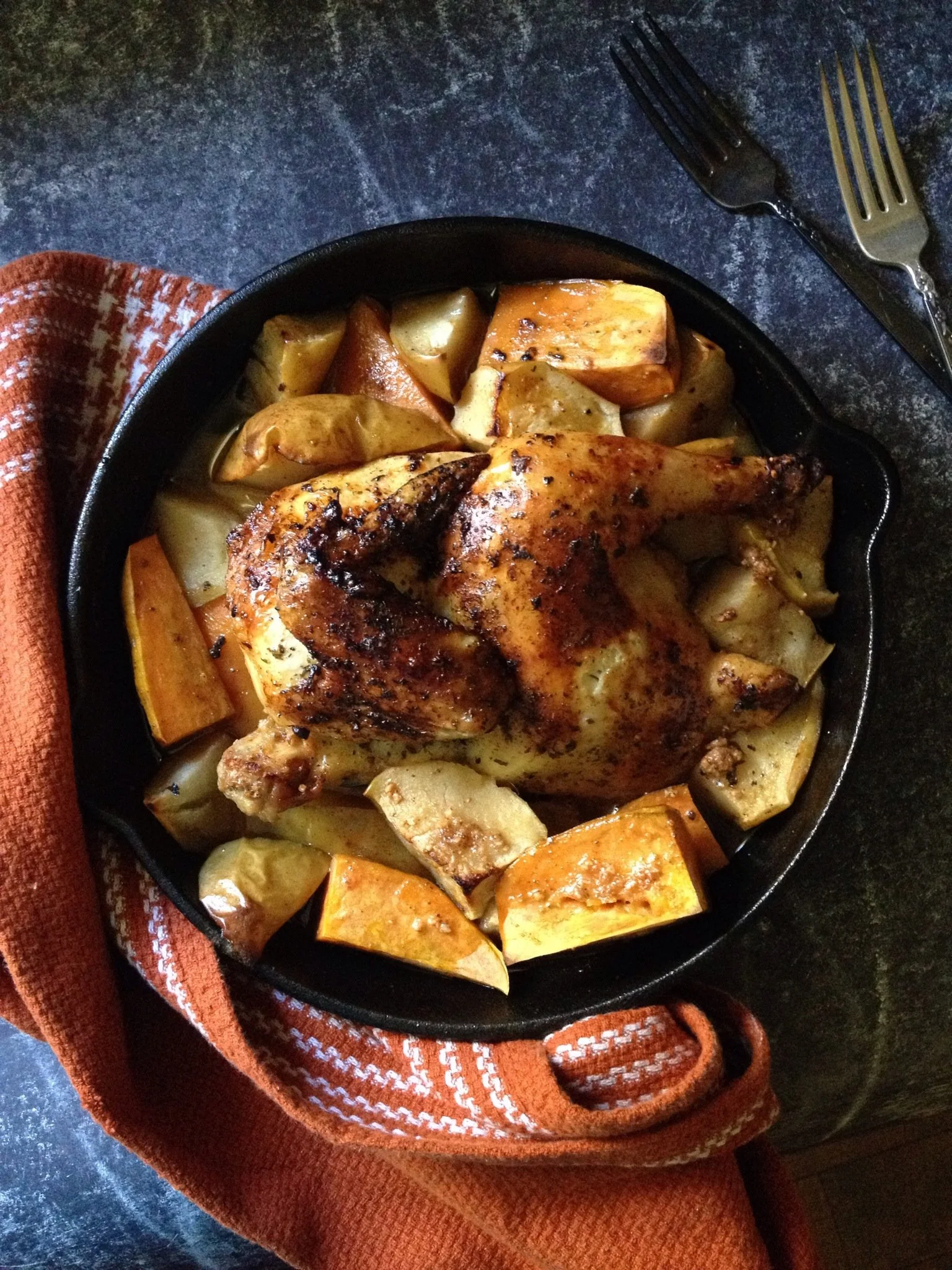 Herbed Roasted Chicken &amp; Vegan Spiced Apples &amp; Potatoes