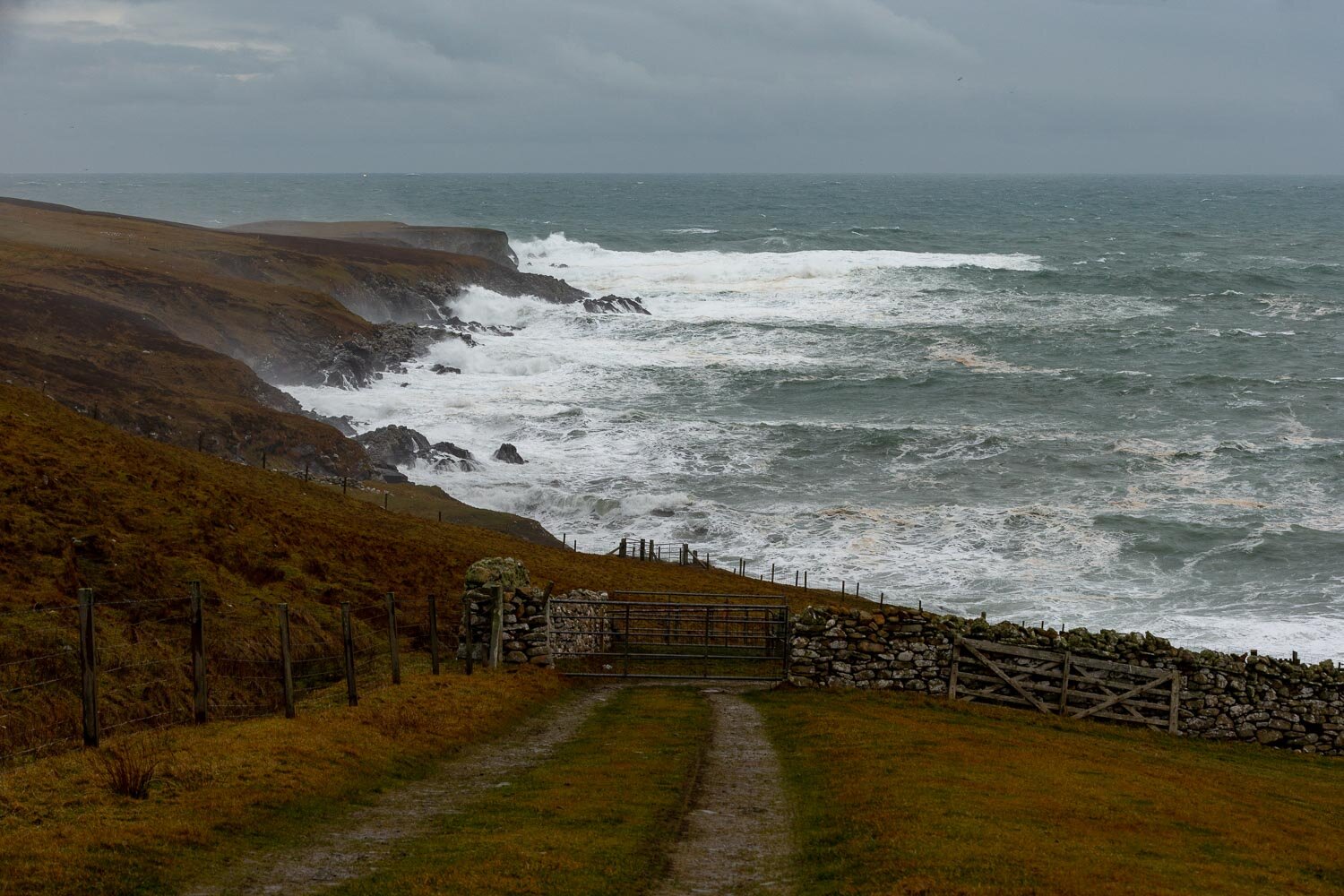 Waves at Gulberwick