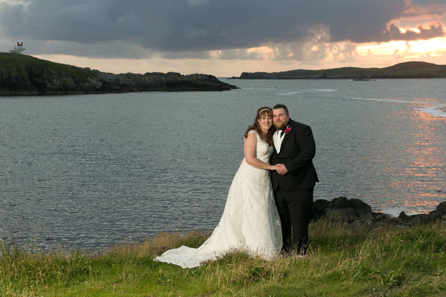 Zoe & Jamesâ Scalloway Weddings