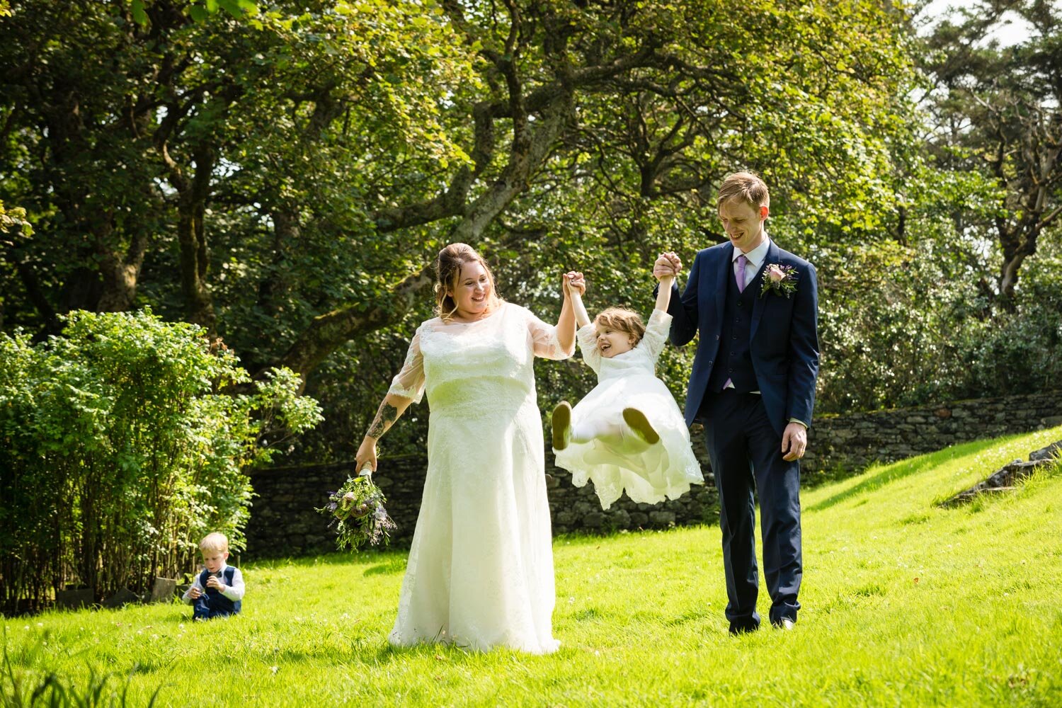 Donna & Barnabyâs Busta House Hotel Wedding