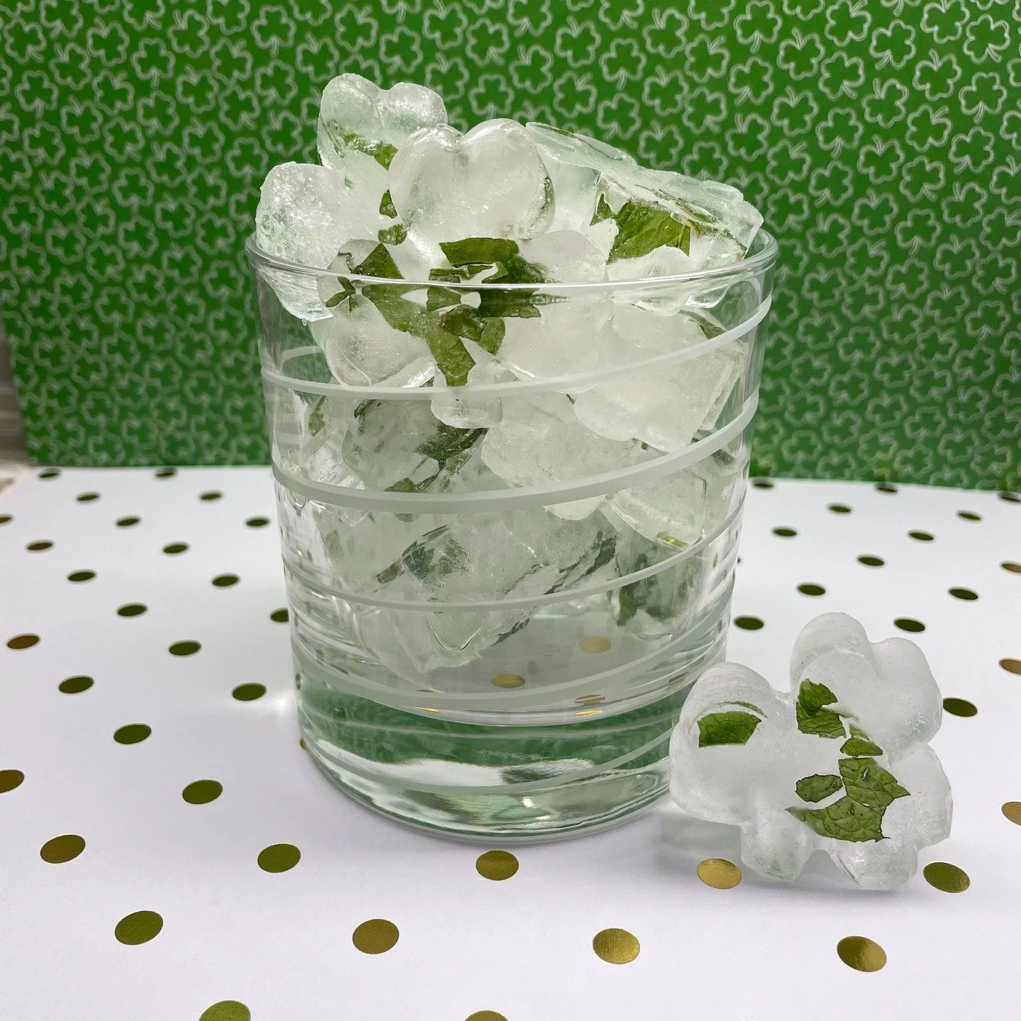 Lucky you! Mint shamrocks are here to freshen up every St. Paddy&rsquo;s pour ☘️🧊