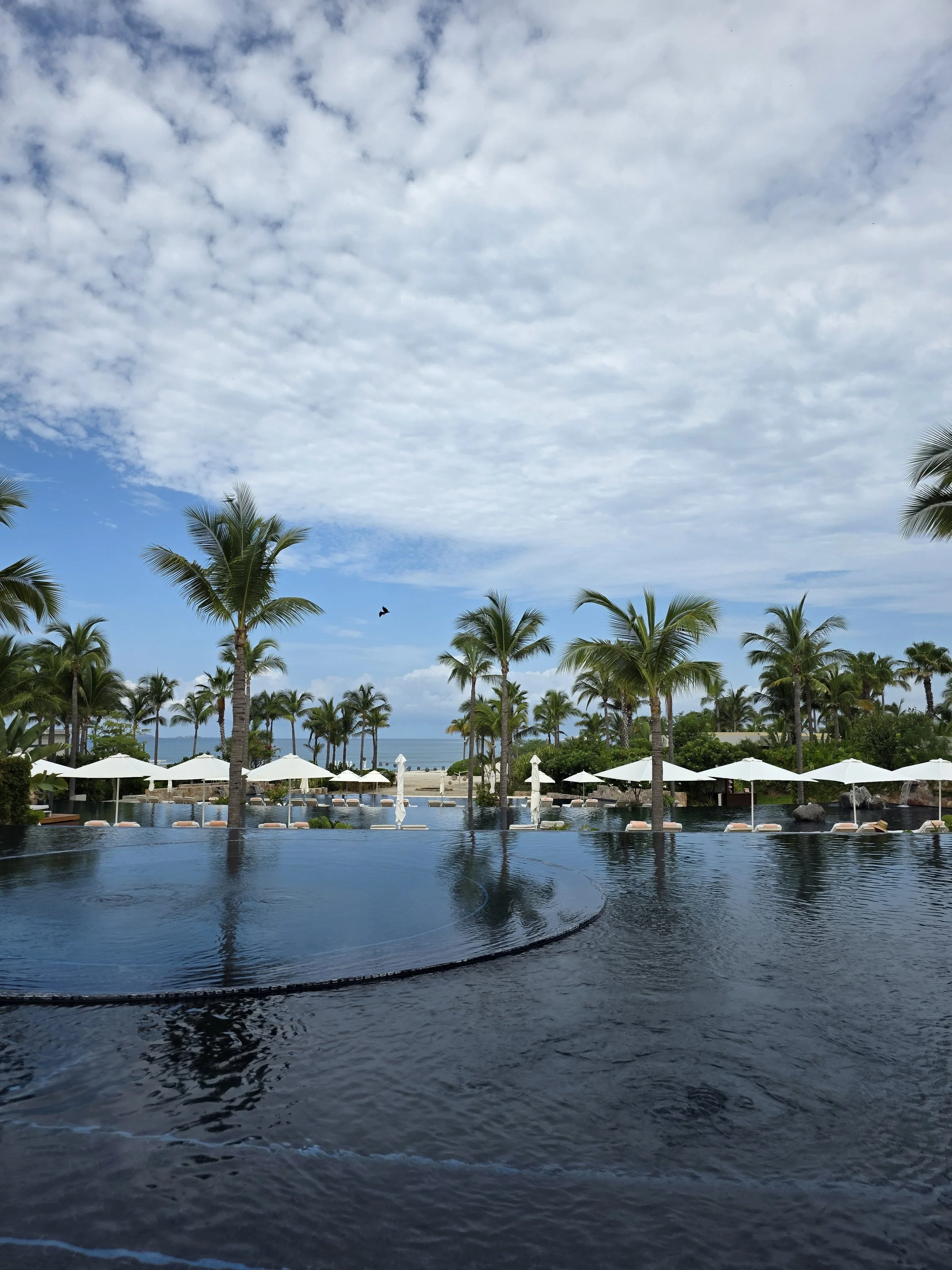 Susurros del Corazón Pool View.jpg