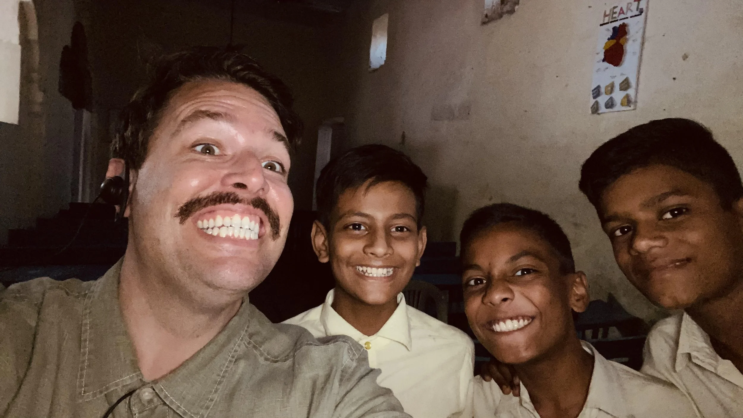 Having some fun with local lads between filming setups of Shantaram in Indore, India.