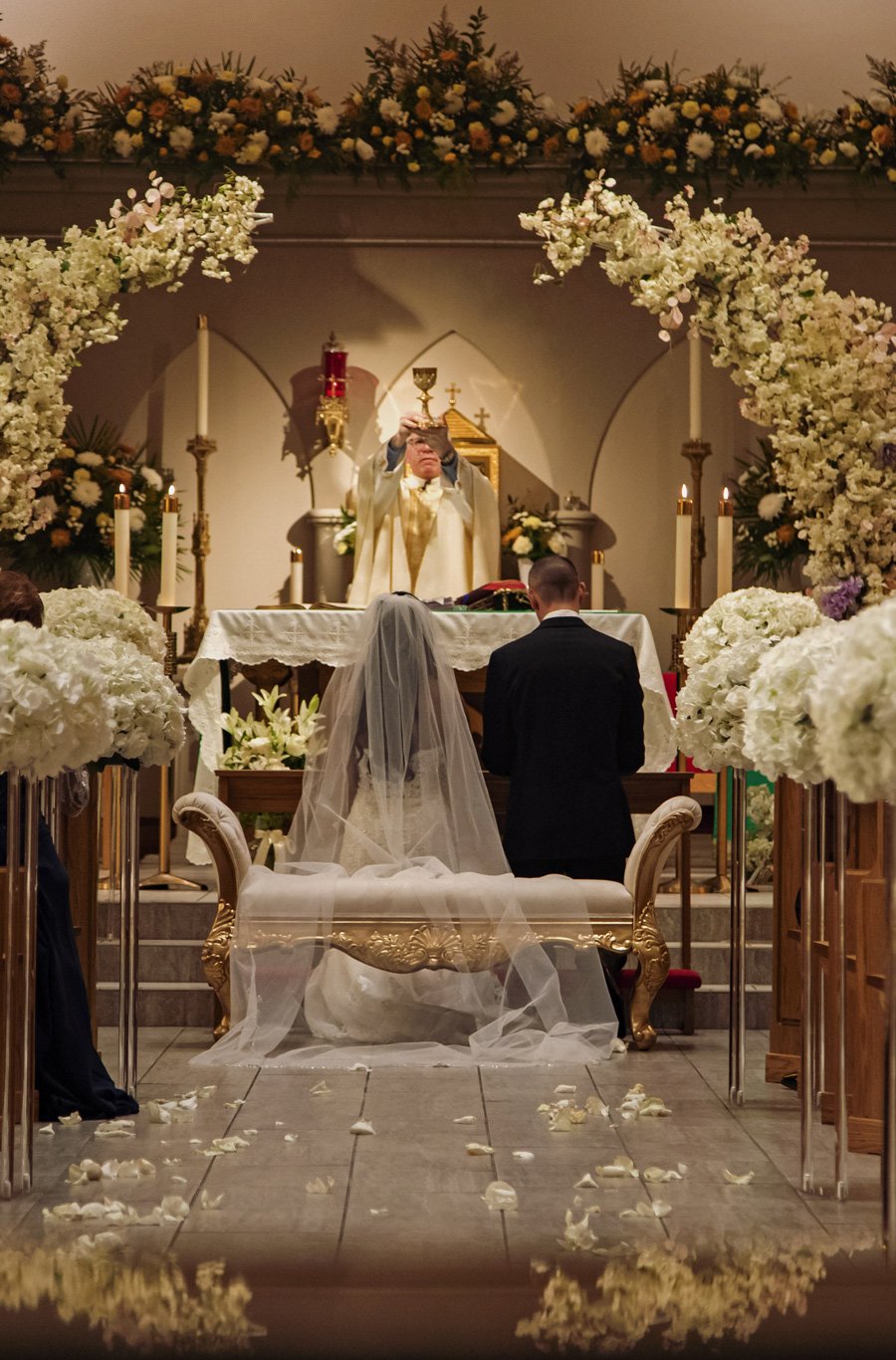 Catholic-church-ceremony.jpg