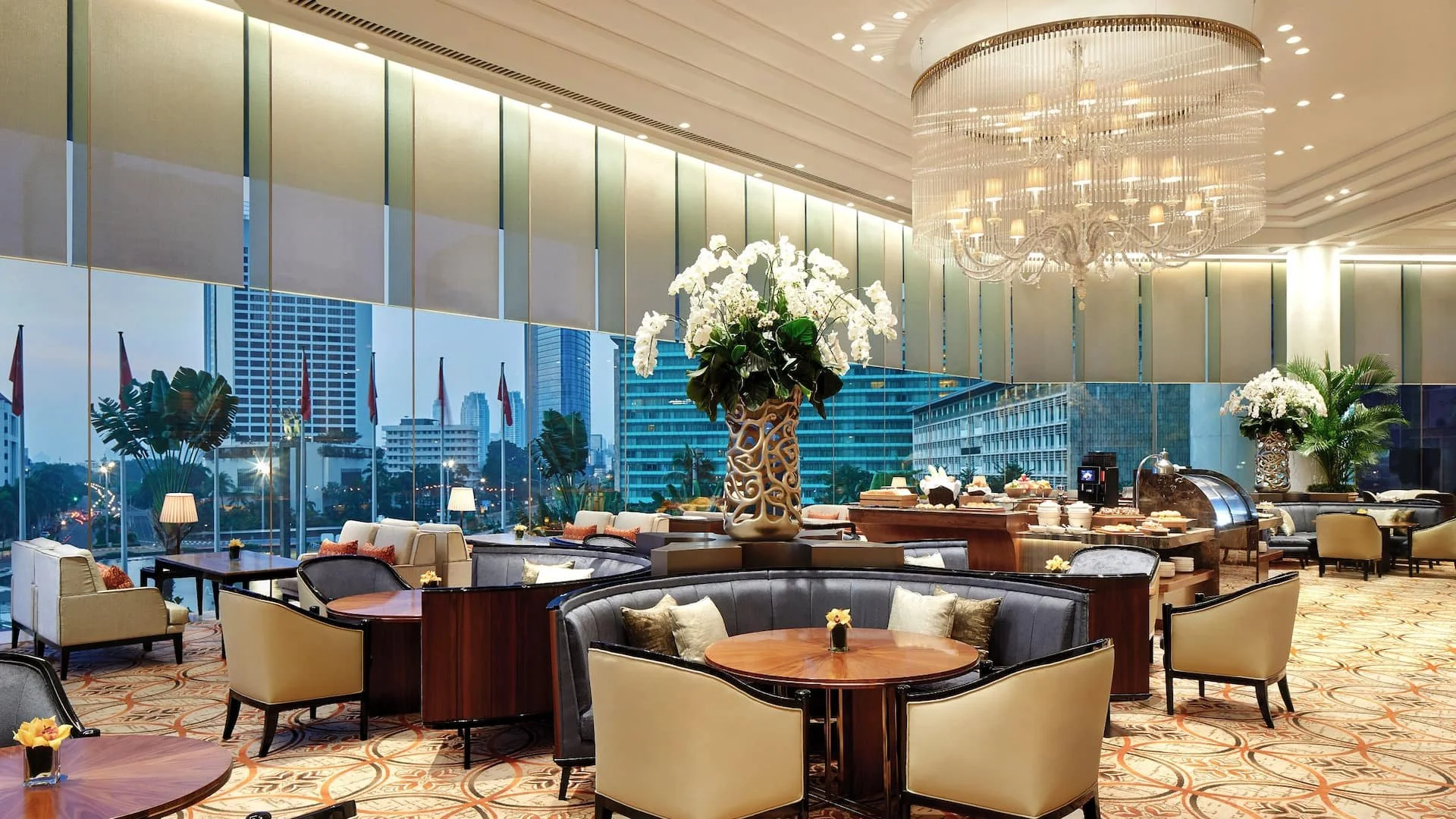 Grand-Hyatt-Fountain-Lounge-Jakarta-Carpet-Nobel-Carpets-Axminster.jpg