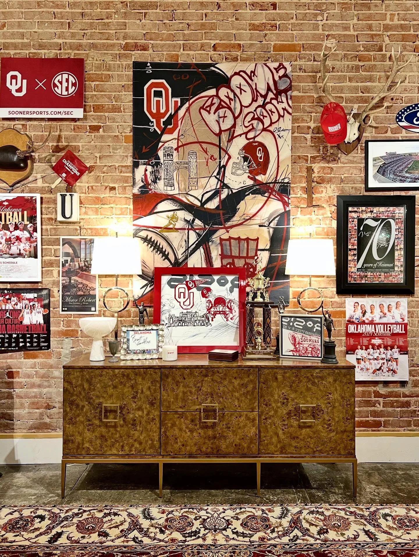 We will be closed tomorrow 10/11 for the OU-Texas Game. Enjoy the Game! Boomer Sooner!π€β€οΈπποΈ
#redriverrivalry #redriverrivalry2025 #oudna #outexas #boomersooner #beattexas #hornsdown #oufootball #sec #ouxsec #theresonlyoneoklahoma #theresonlyonem