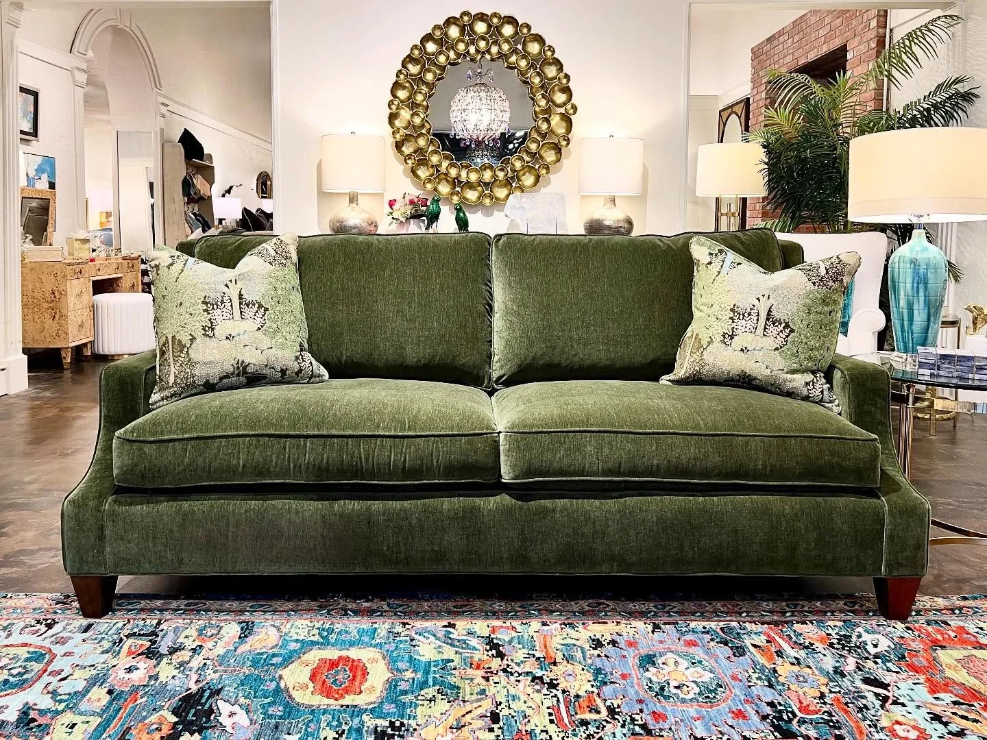 New week, new furnishings! New arrivals make for a very happy Monday. Don’t forget we still offer complimentary metro delivery, and if it’s available on our showroom floor then it’s available for delivery! π
#newarrivals #finefurn