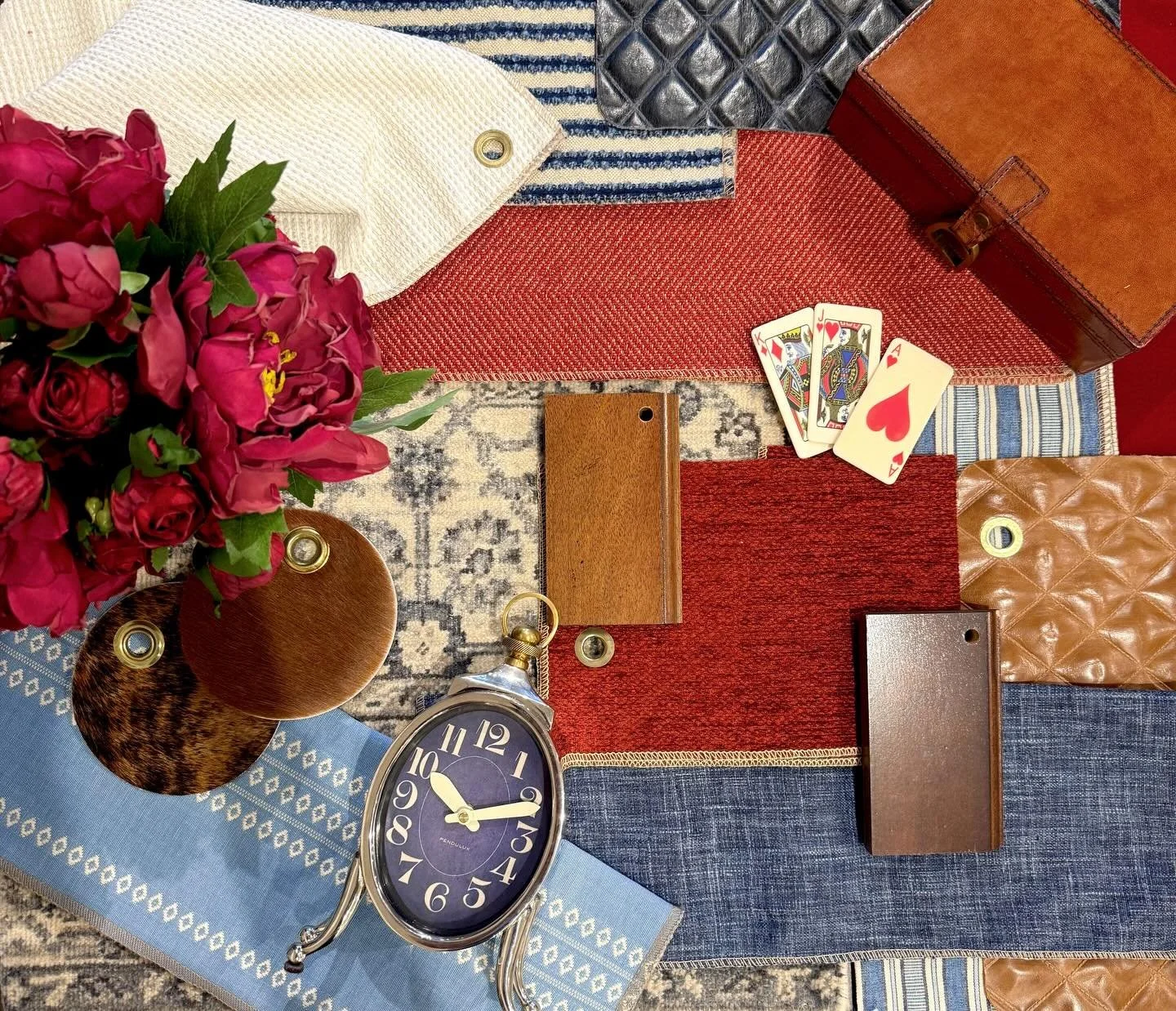 We are open this President&rsquo;s Day! Come and spend a day of inspiring design with us! 9:30-5:30!

#presidentsday #interiordesign #shoplocal #shopsmall #asid