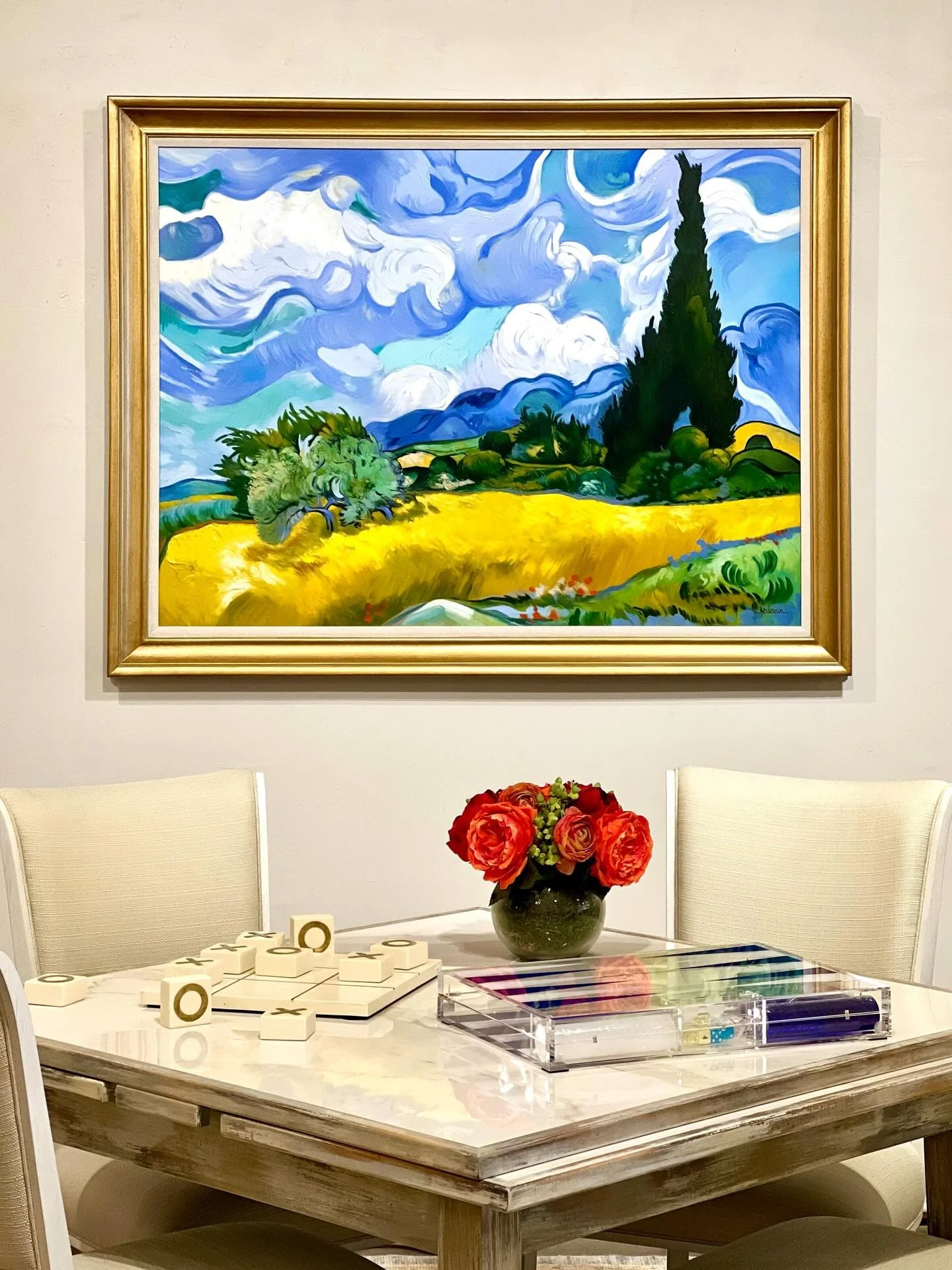 ☀️Blue skies and sunshine aren&rsquo;t all you&rsquo;ll see today! Today&rsquo;s forecast calls for a stroll down Main Street and a visit to see all that&rsquo;s new at Mister Robert! 

#downtownnorman #mainstreetusa #newarrivals