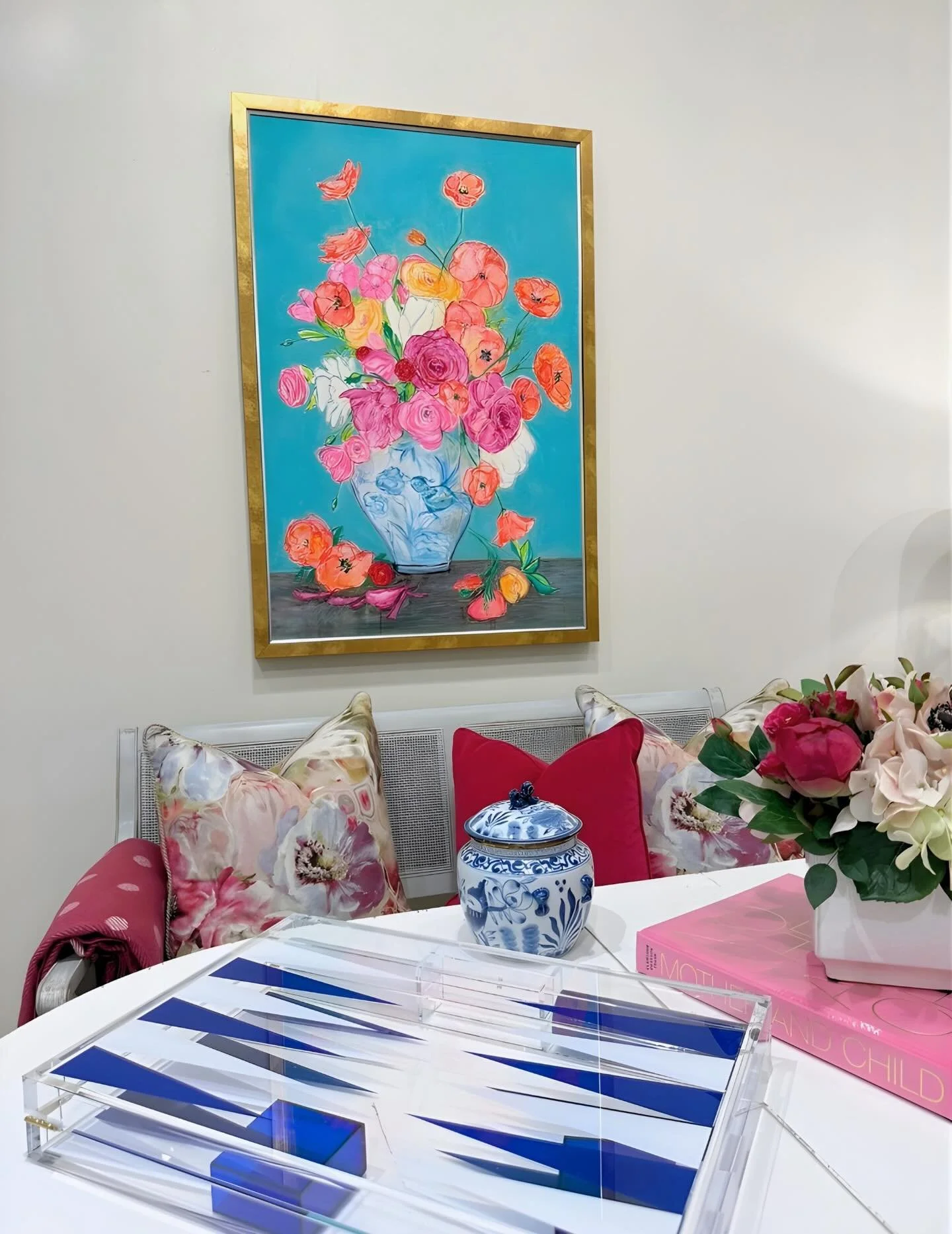 Looking for a mood booster? A new painting can make all the difference!💕

#newarrivals #originaloilpainting #homedecor #interiordesign