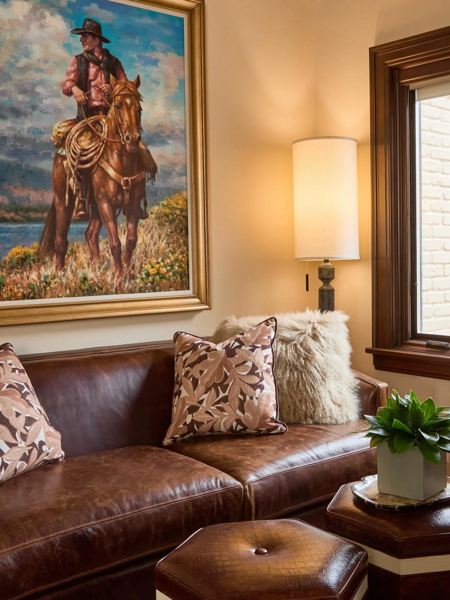 ✨TODAY IS OPENING DAY!!!✨

The OKC Symphony Show House 2026 is open to the public Saturday, May 2nd - Sunday, May 17th from 11:00am - 5:00pm. Wilshire Gardens is located at 2203 E Wilshire Boulevard in Oklahoma City. 

This meticulously preserved 192