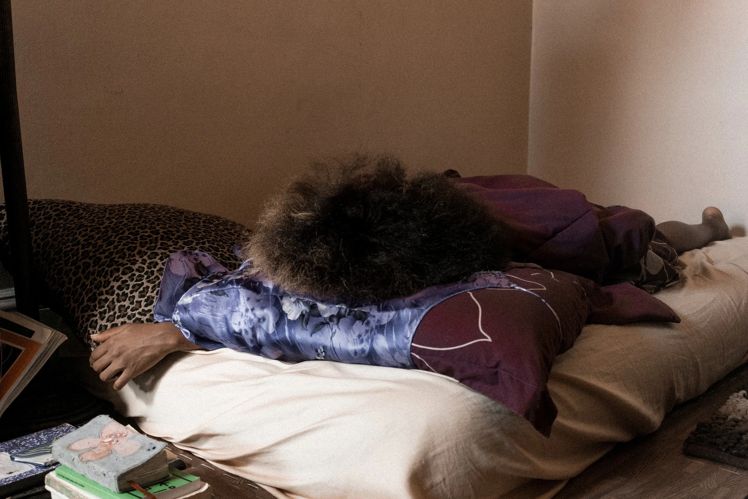 Jileesa, laying in bed.