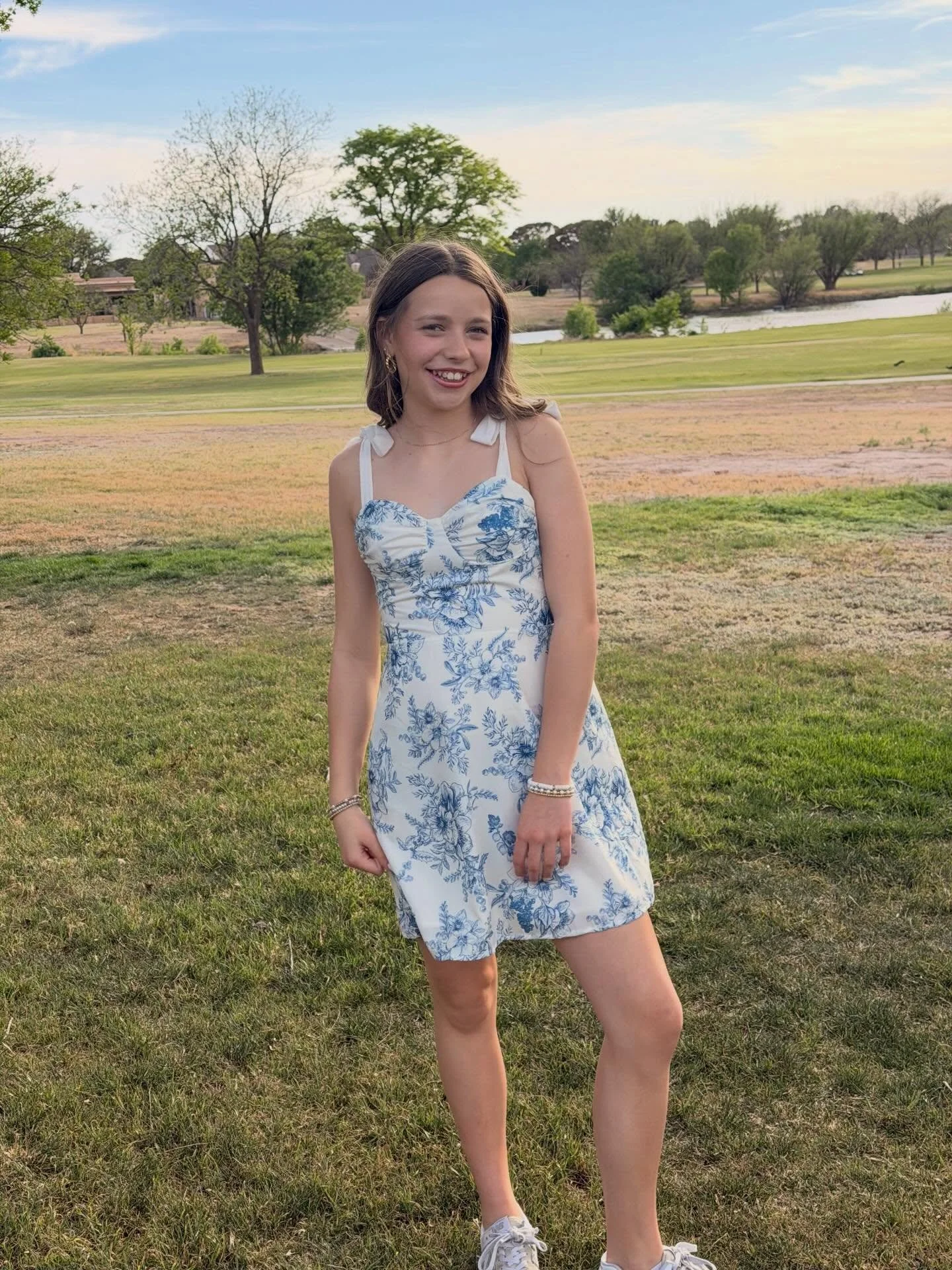 Thursday Things 🤍
&nbsp;&nbsp;&nbsp;&nbsp;1.&nbsp;&nbsp;&nbsp;&nbsp;Haven went to her final Belles &amp; Beaux dance&hellip; and mamas, when they tell you time goes fast, they are not lying. My beautiful girl had so much fun, and I just love watchin