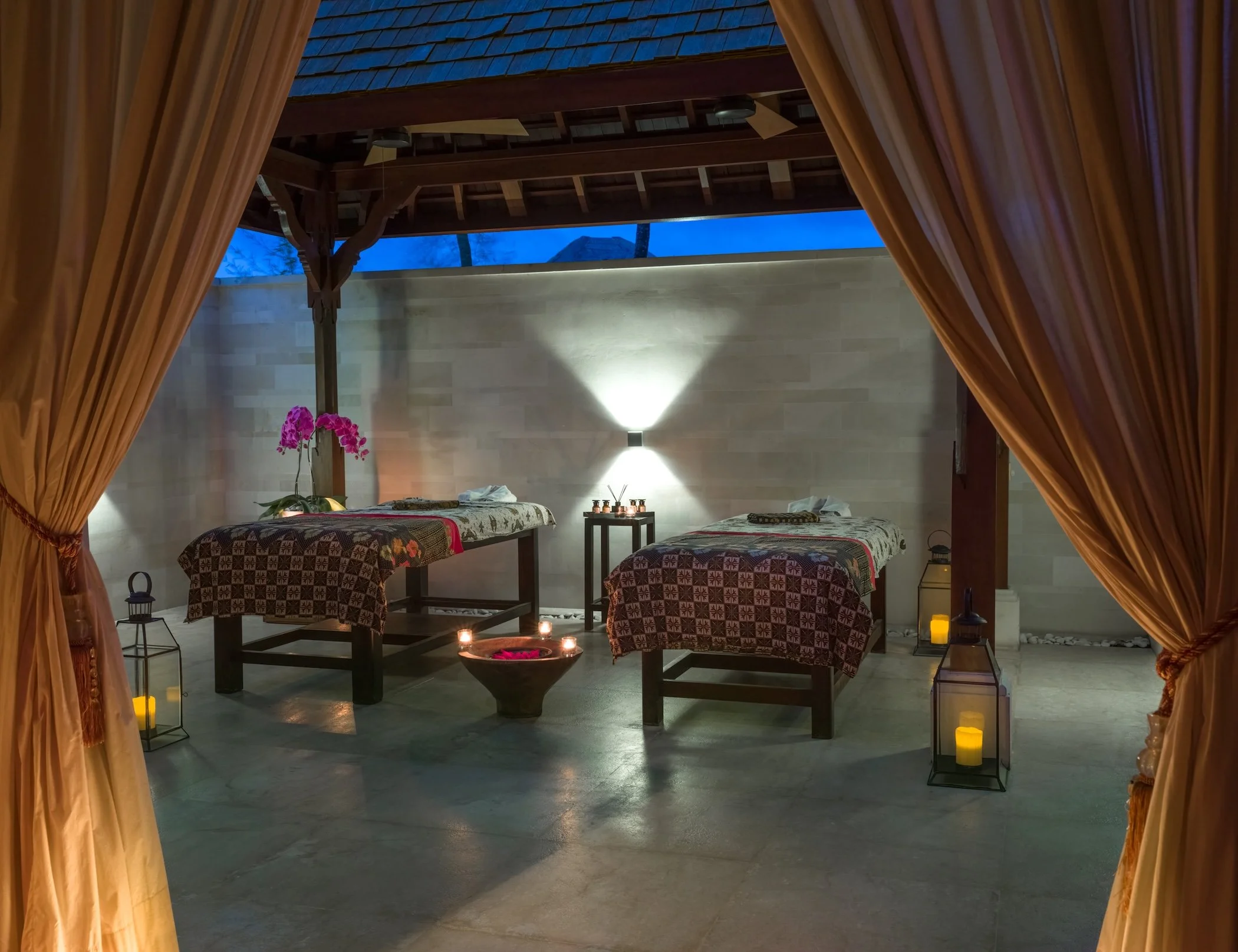 VillaAmbra_21_Massage Room.jpg