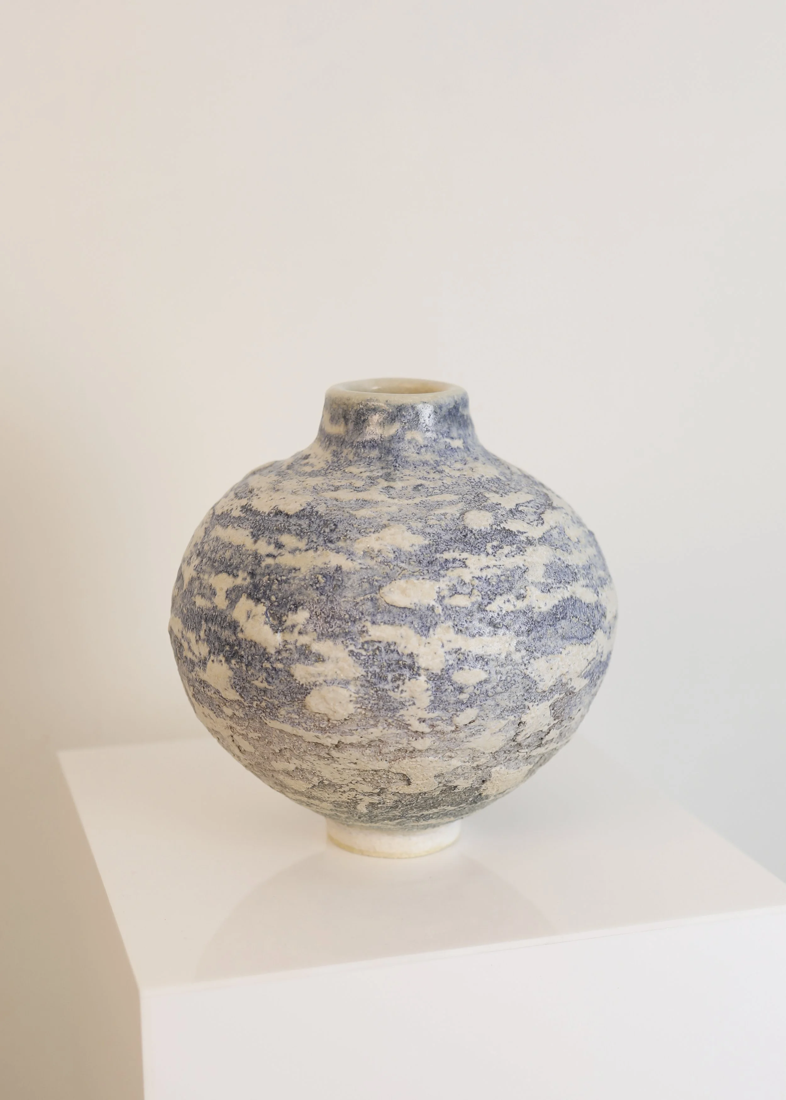 Shannon Lewis - The way home Vase I